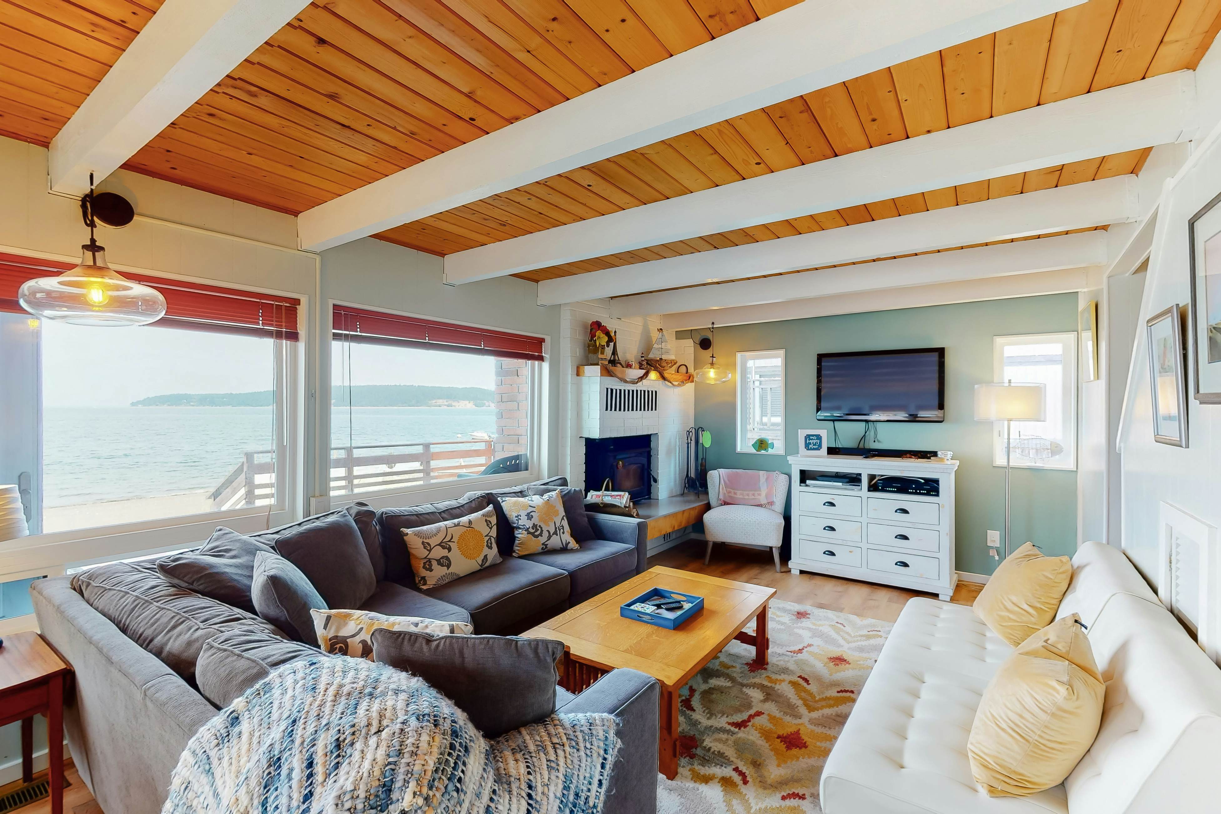 Whidbey Waterfront Happy Place 4 BD Langley, WA Vacation Rental Vacasa