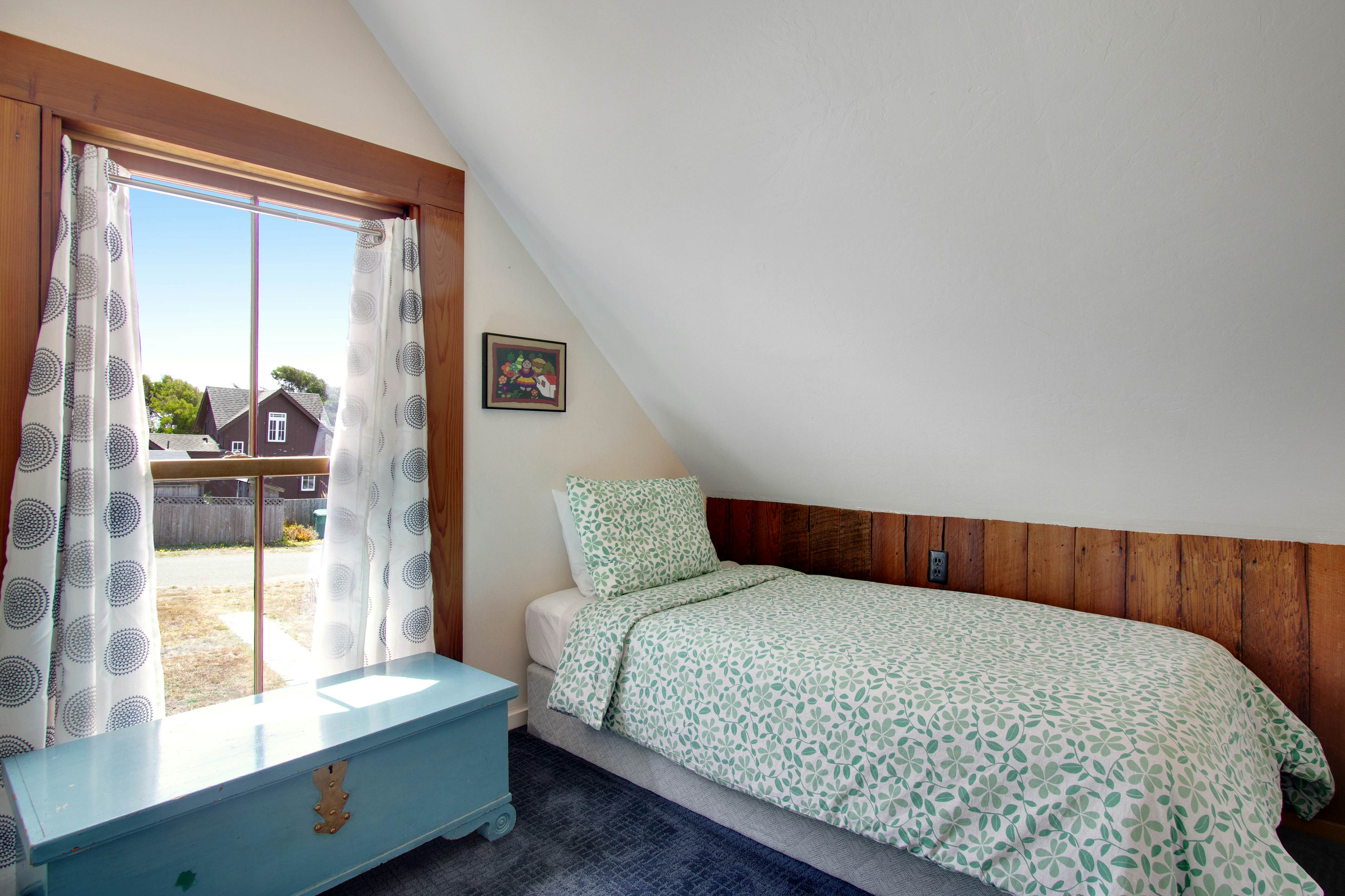 Headlands View Home 1 BD Mendocino, CA Vacation Rental Vacasa