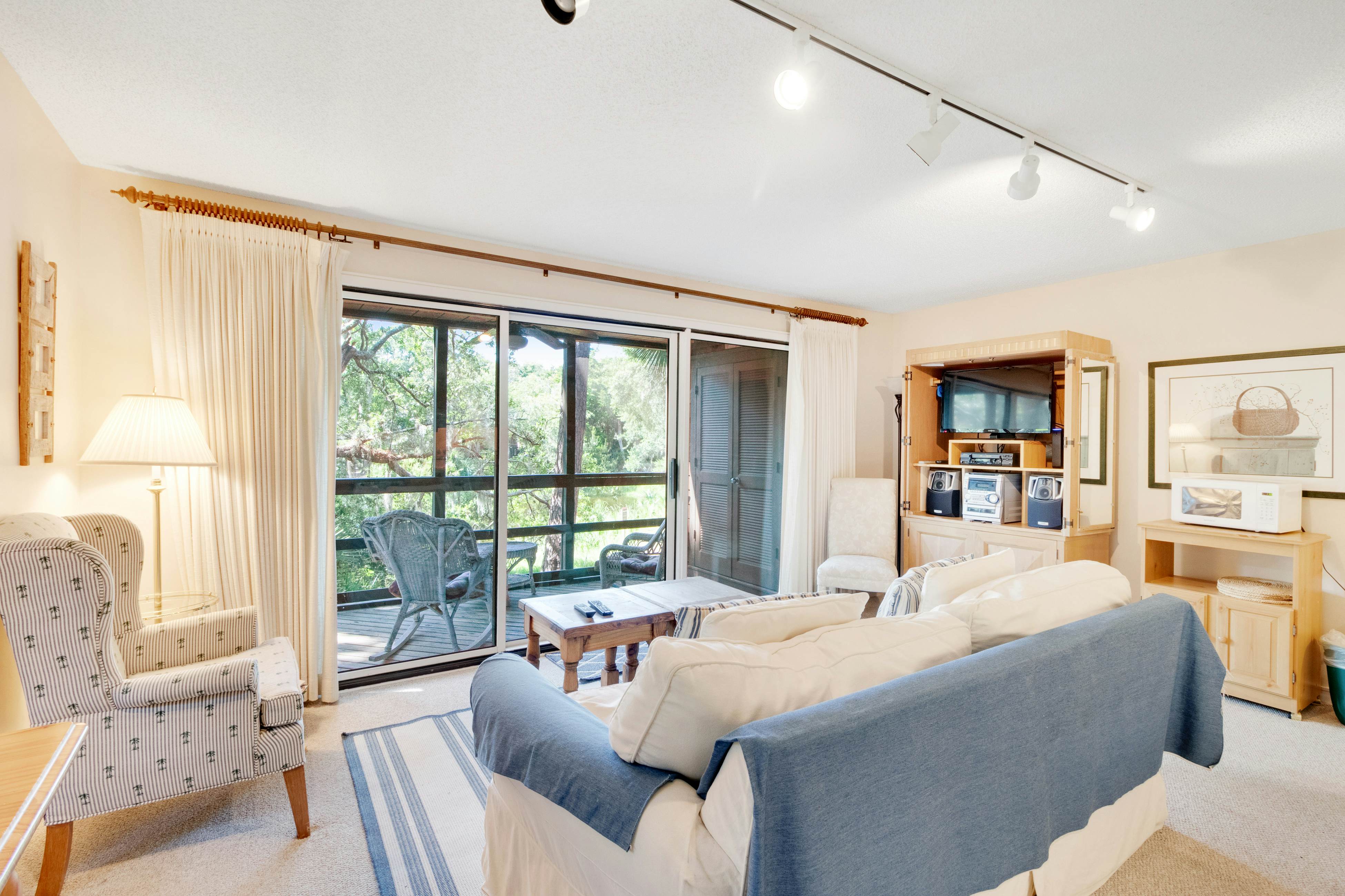 Mariner's Watch 4288 1 BD Kiawah Island, SC Vacation Rental Vacasa