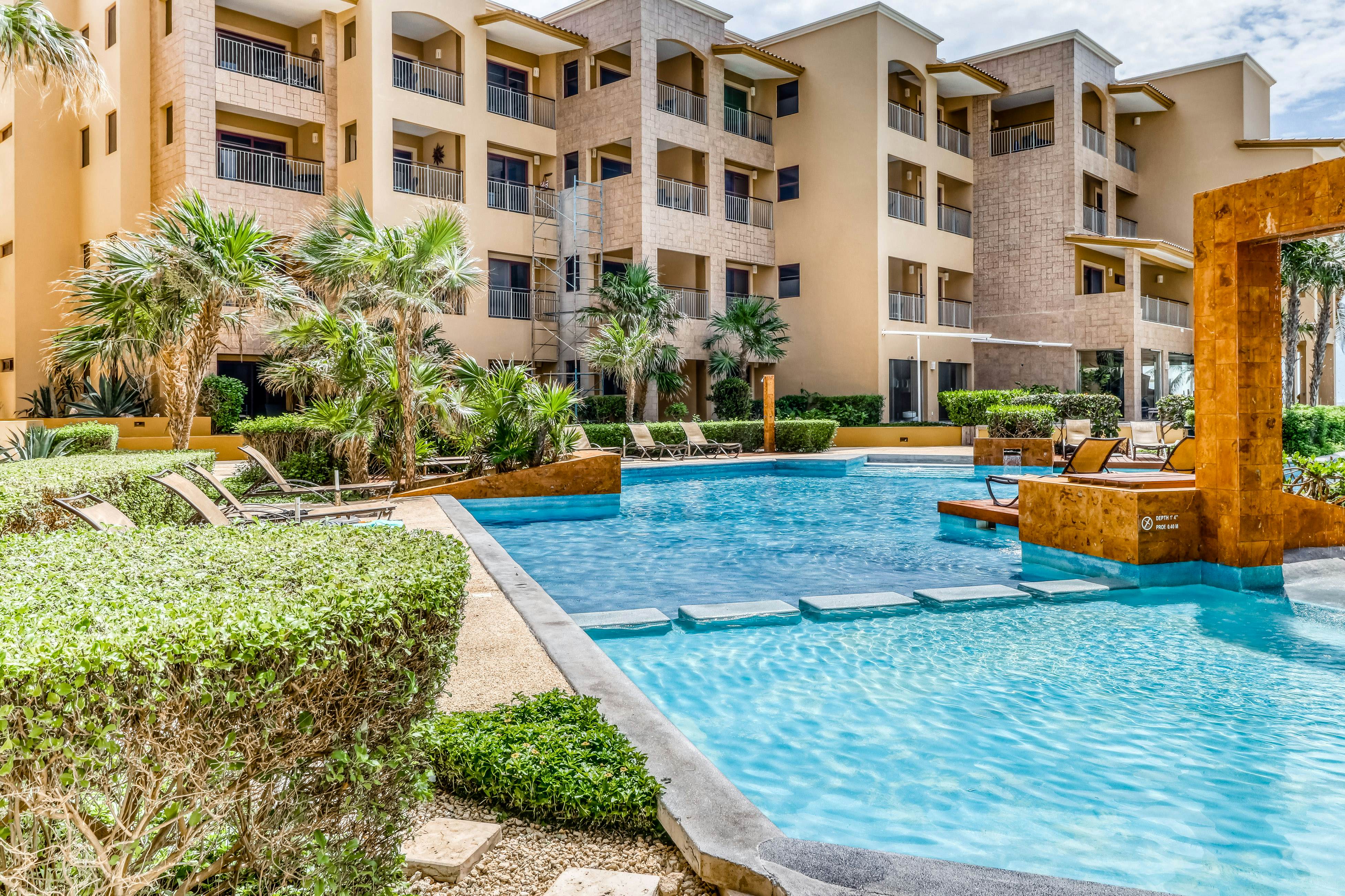 Residences El Faro, Surf 207