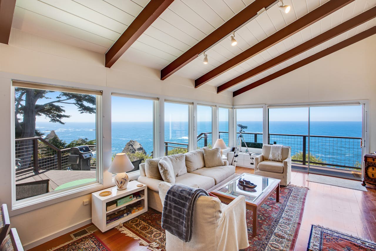 Pacific Mists 2 BD Vacation Rental in Albion, CA Vacasa