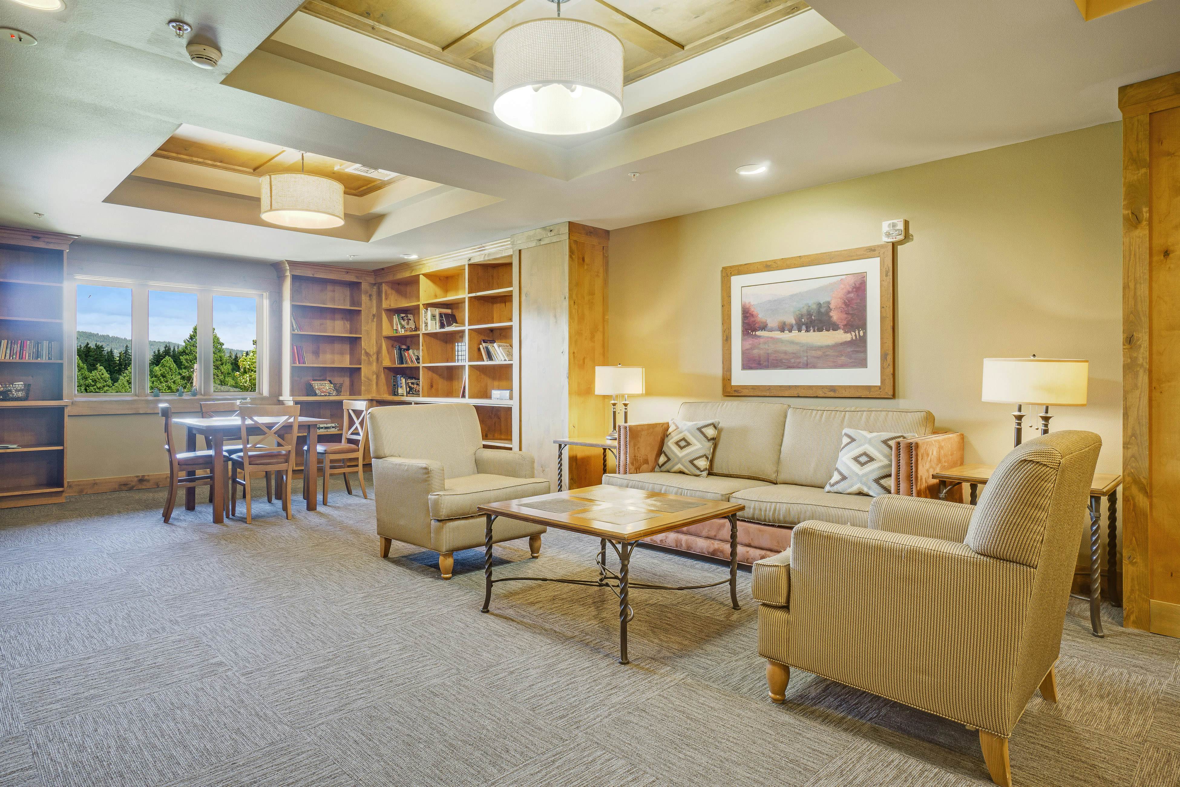 Trailhead Lodge #302