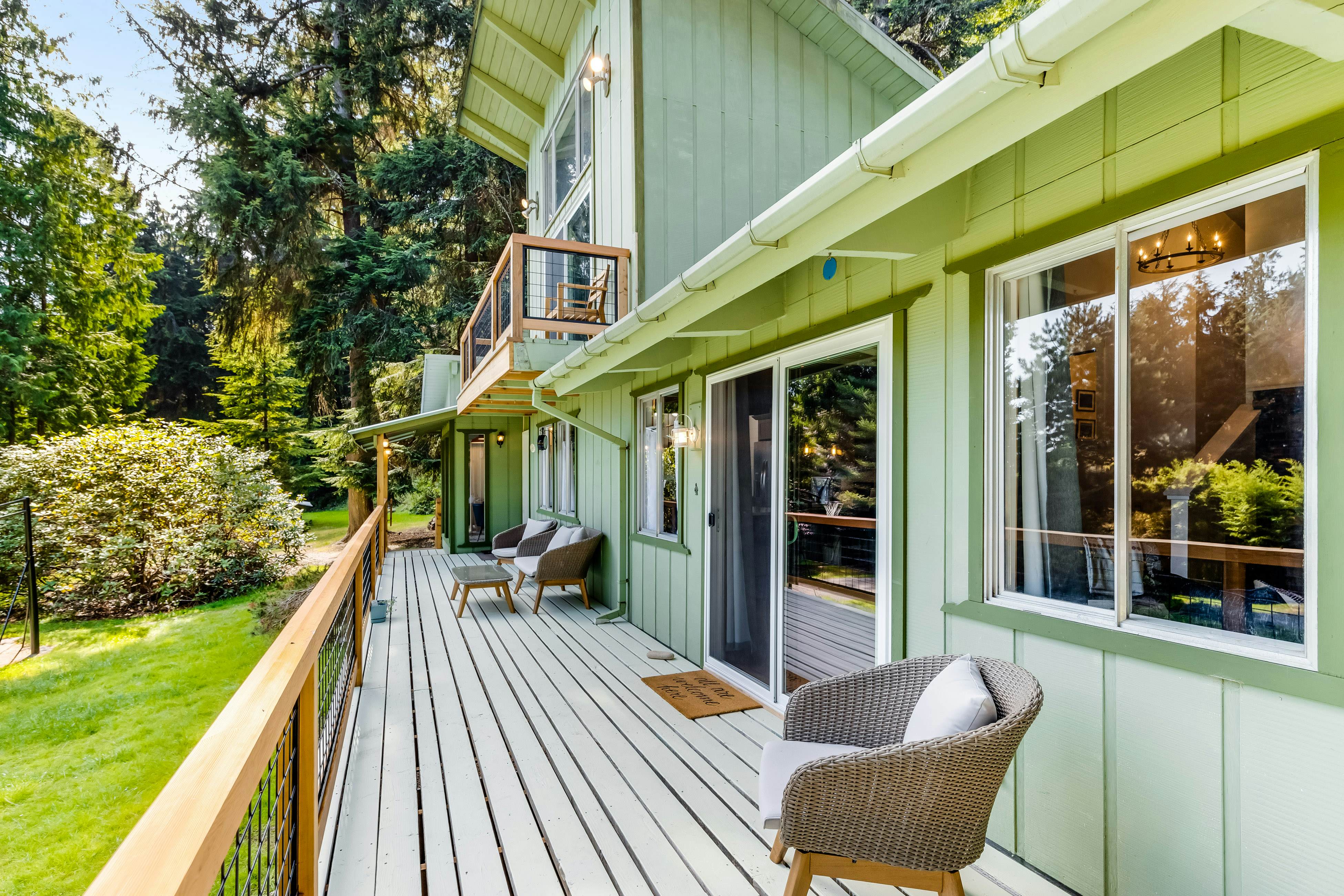 Tall Cedars Cabin By The Water