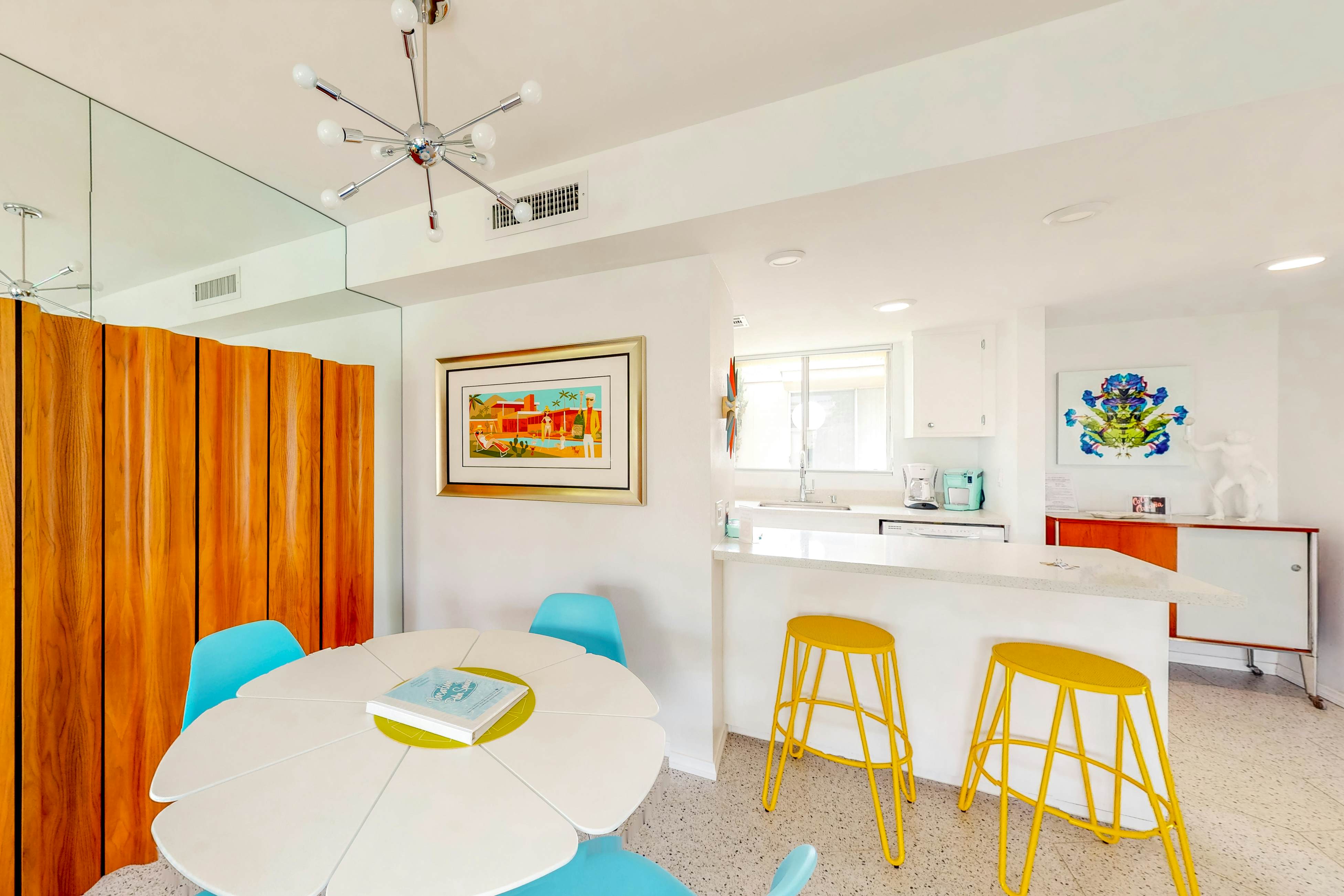 Coco Cabana Hideaway - 69210