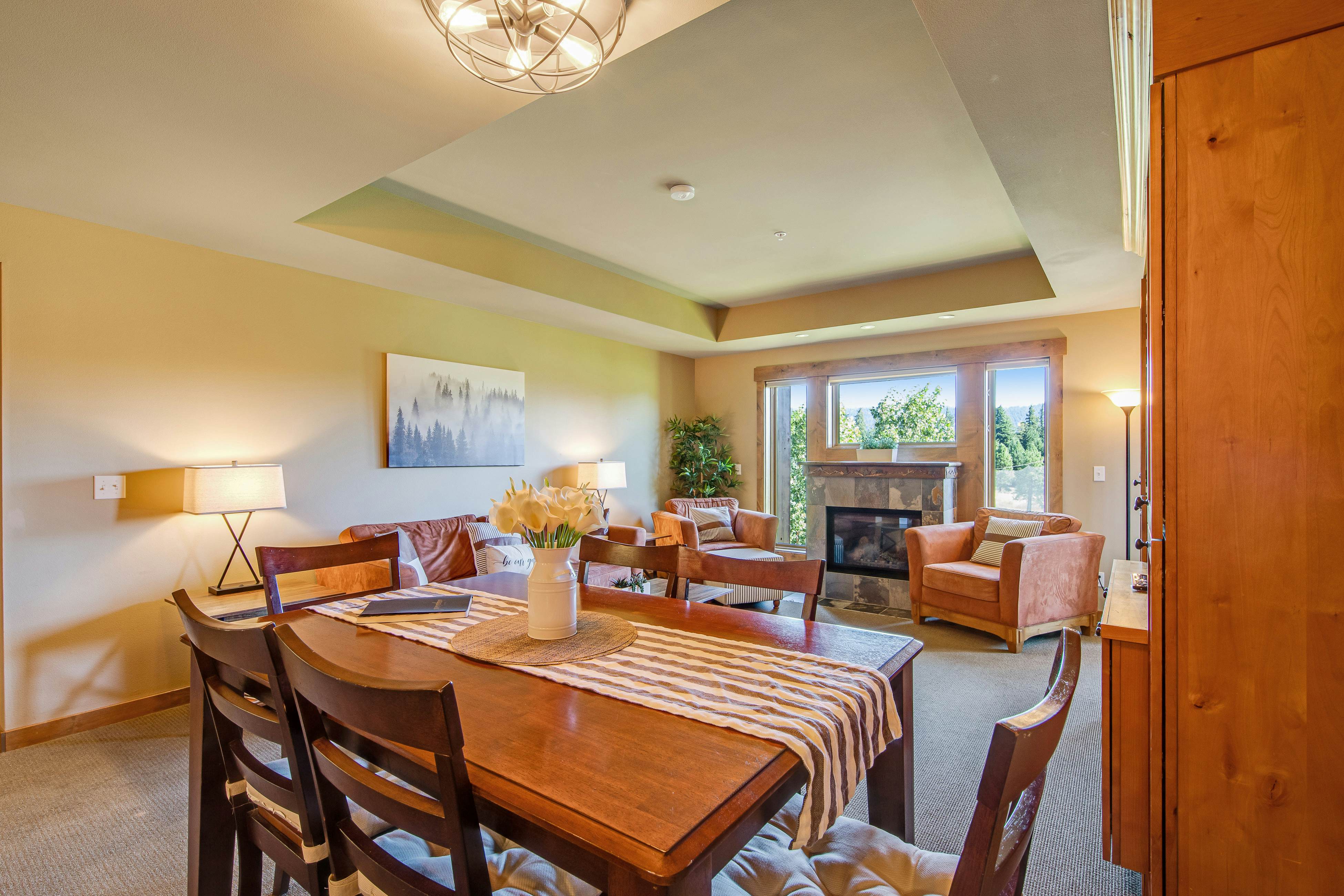 Trailhead Lodge #302