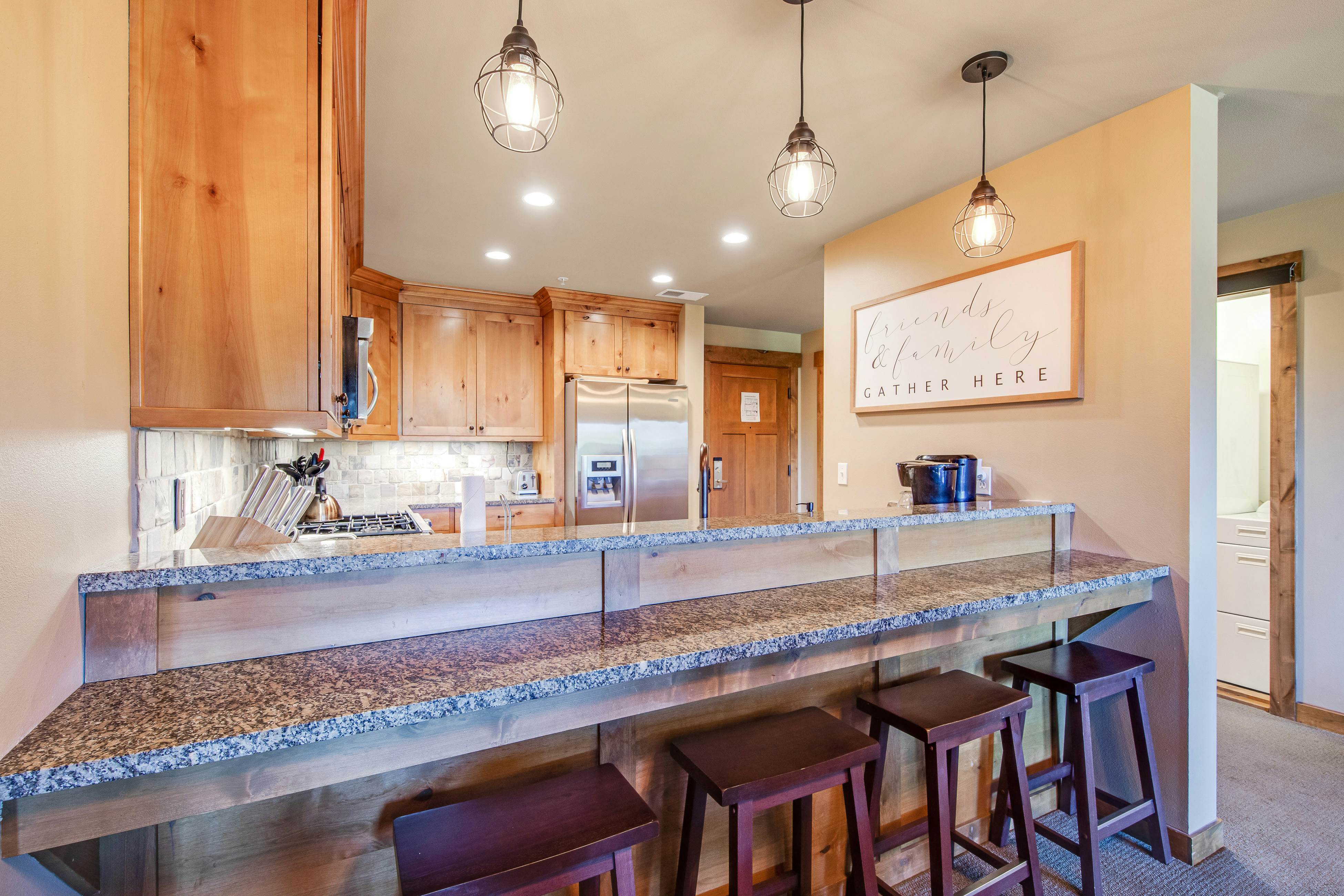 Trailhead Lodge #302