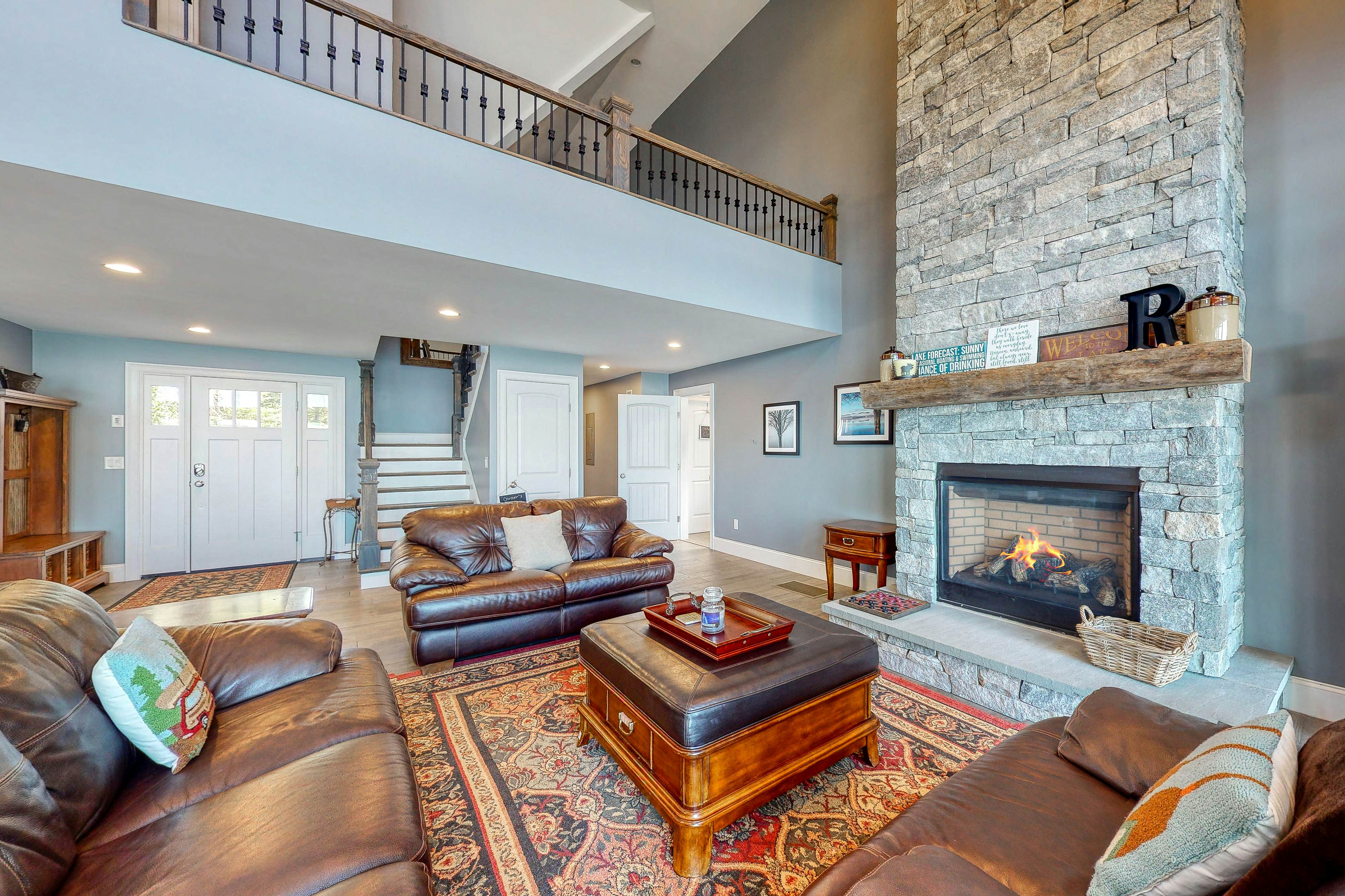 Long Sands Lakefront Home