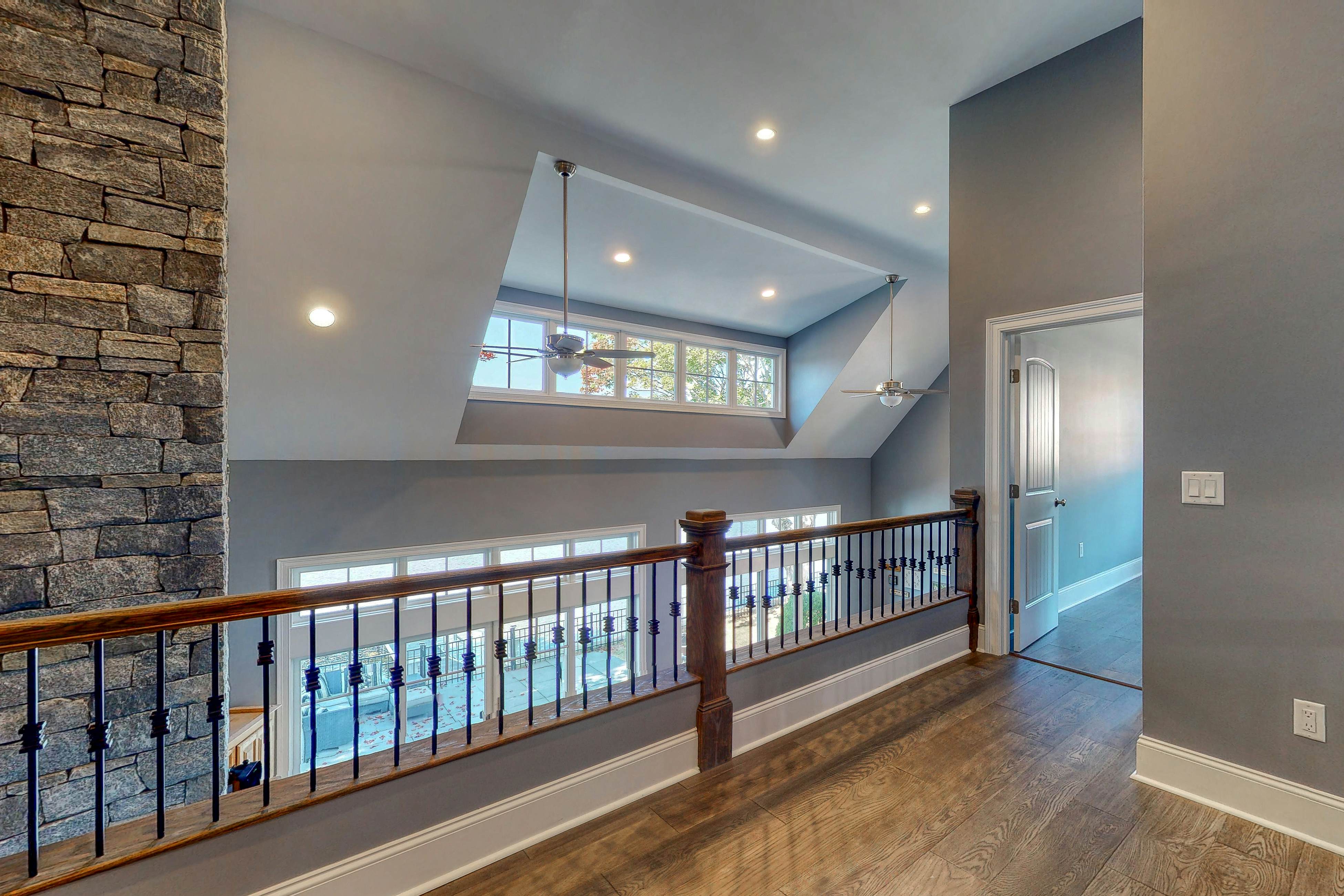 Long Sands Lakefront Home