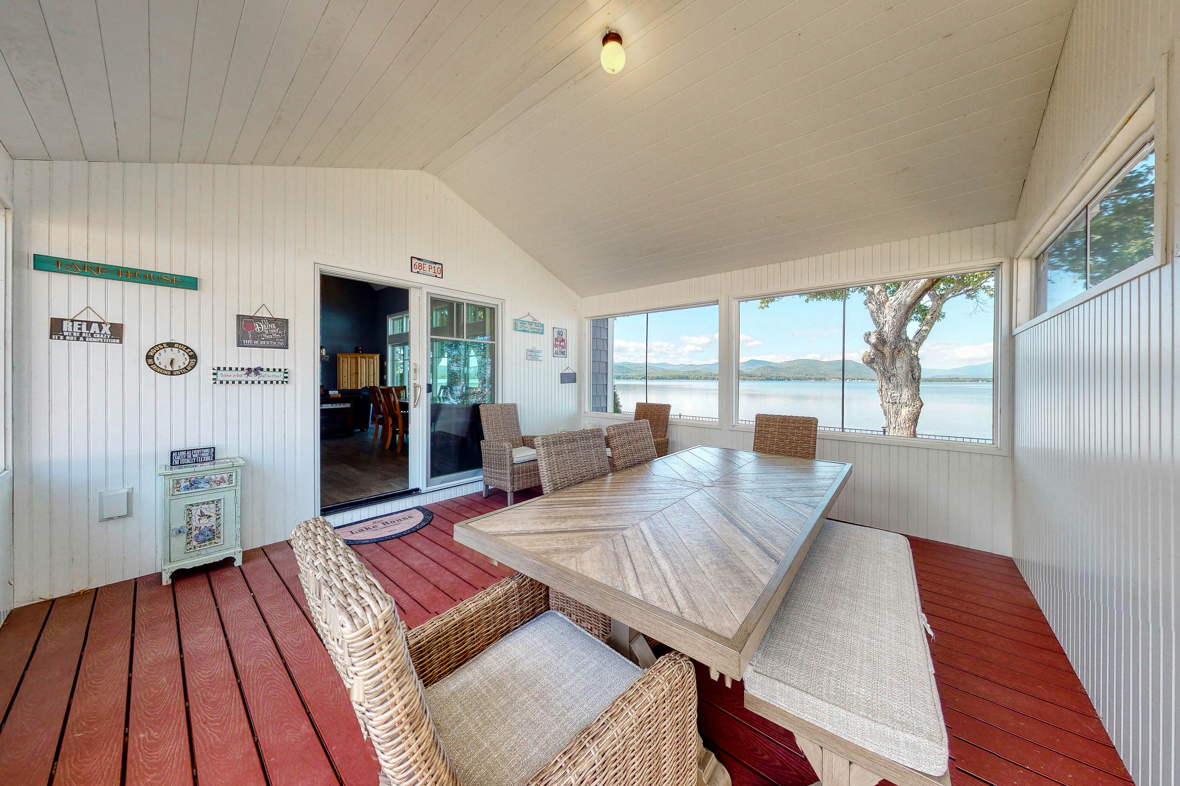 Long Sands Lakefront Home