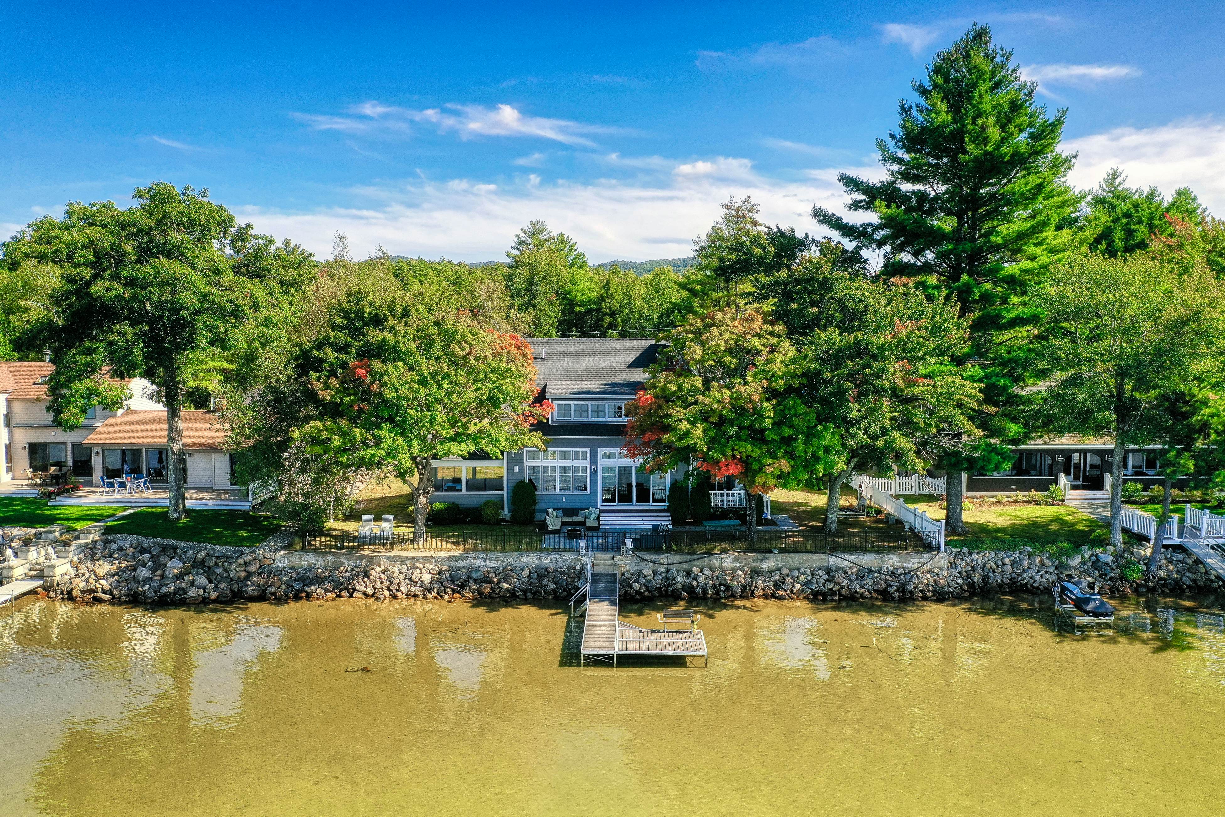 Long Sands Lakefront Home
