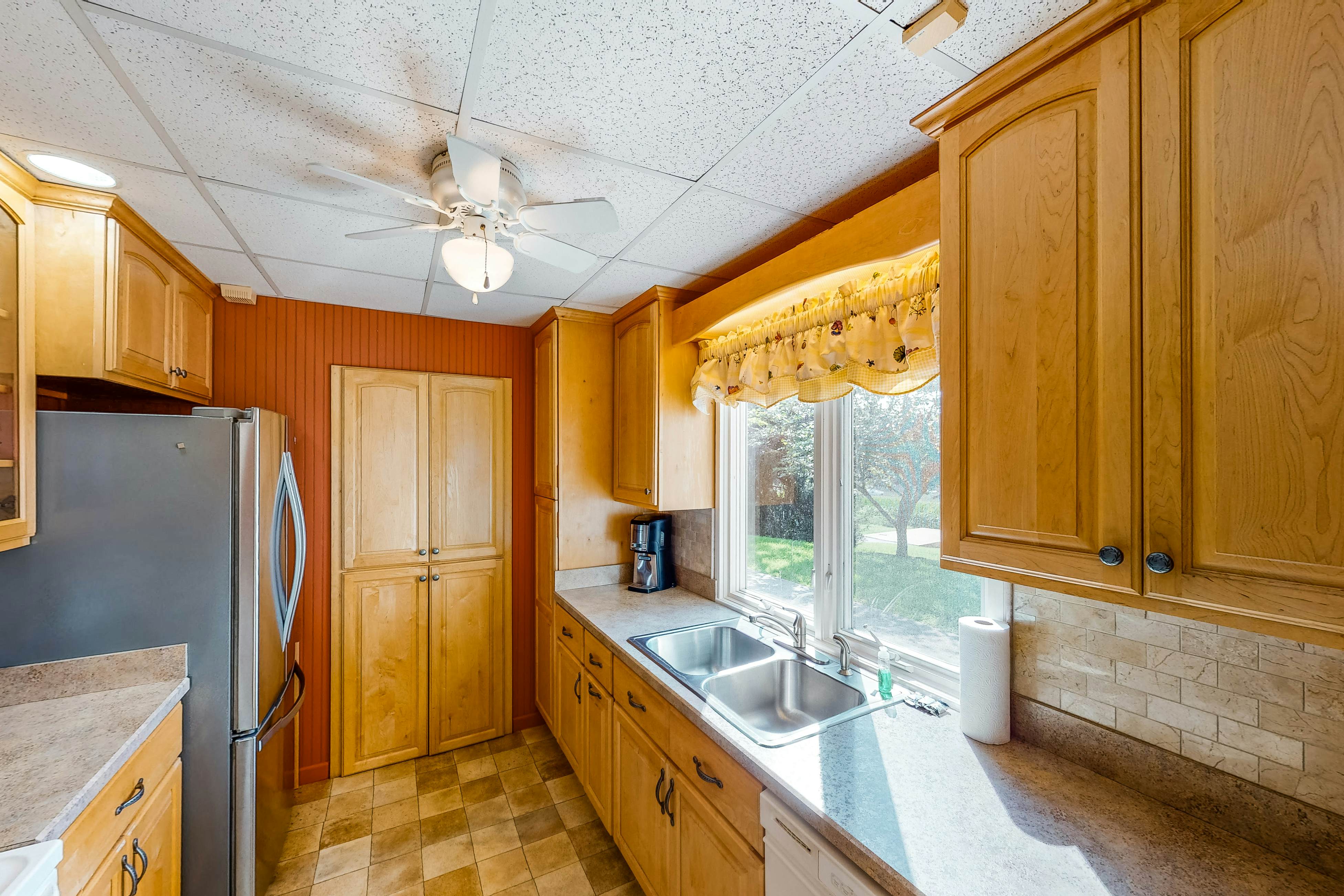 Lakeside 3 BD Dandridge, TN Vacation Rental Vacasa