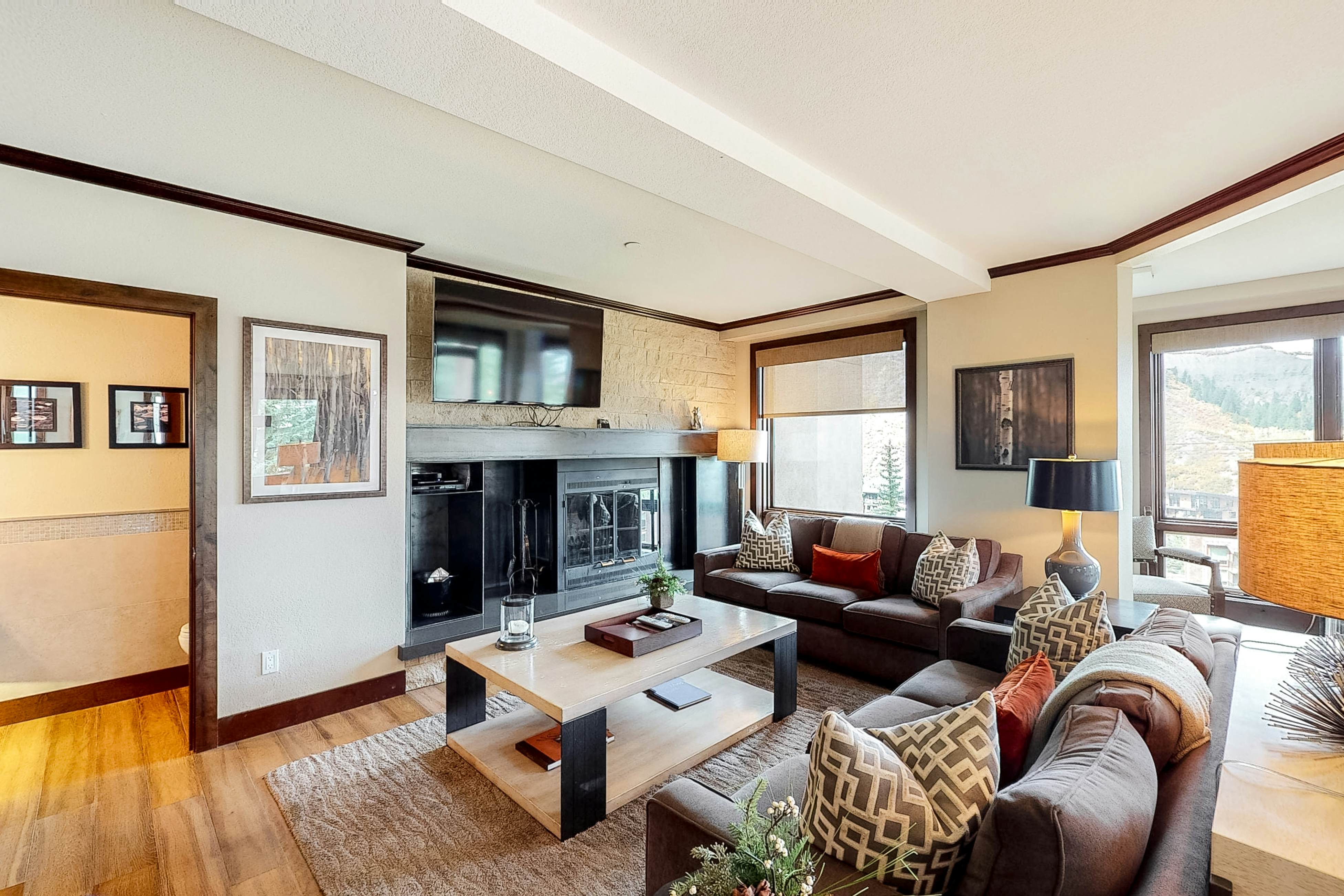 Snowmass Village Vacation Rentals, Condo Rentals Vacasa