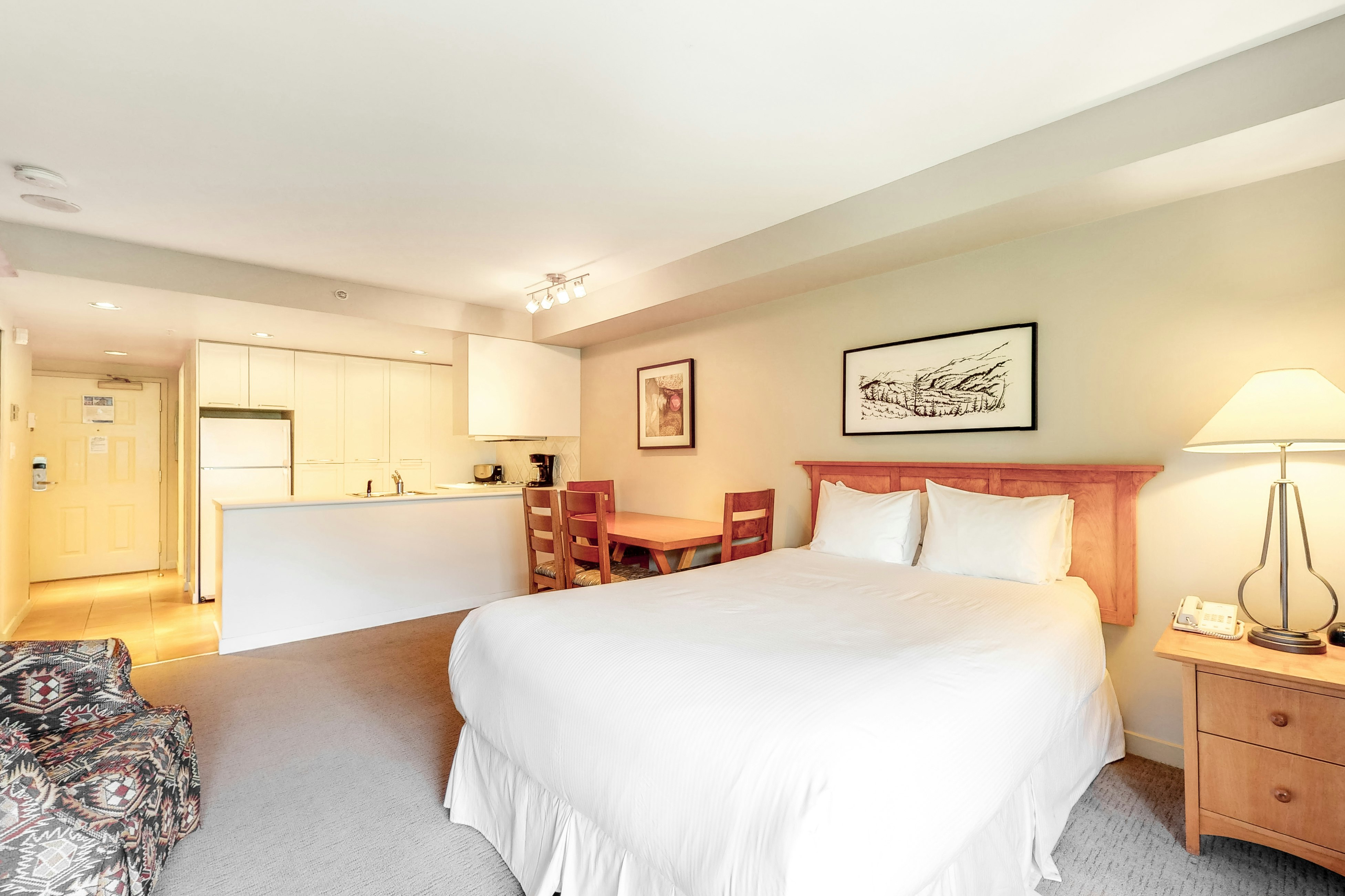 Whistler Peak Lodge 415