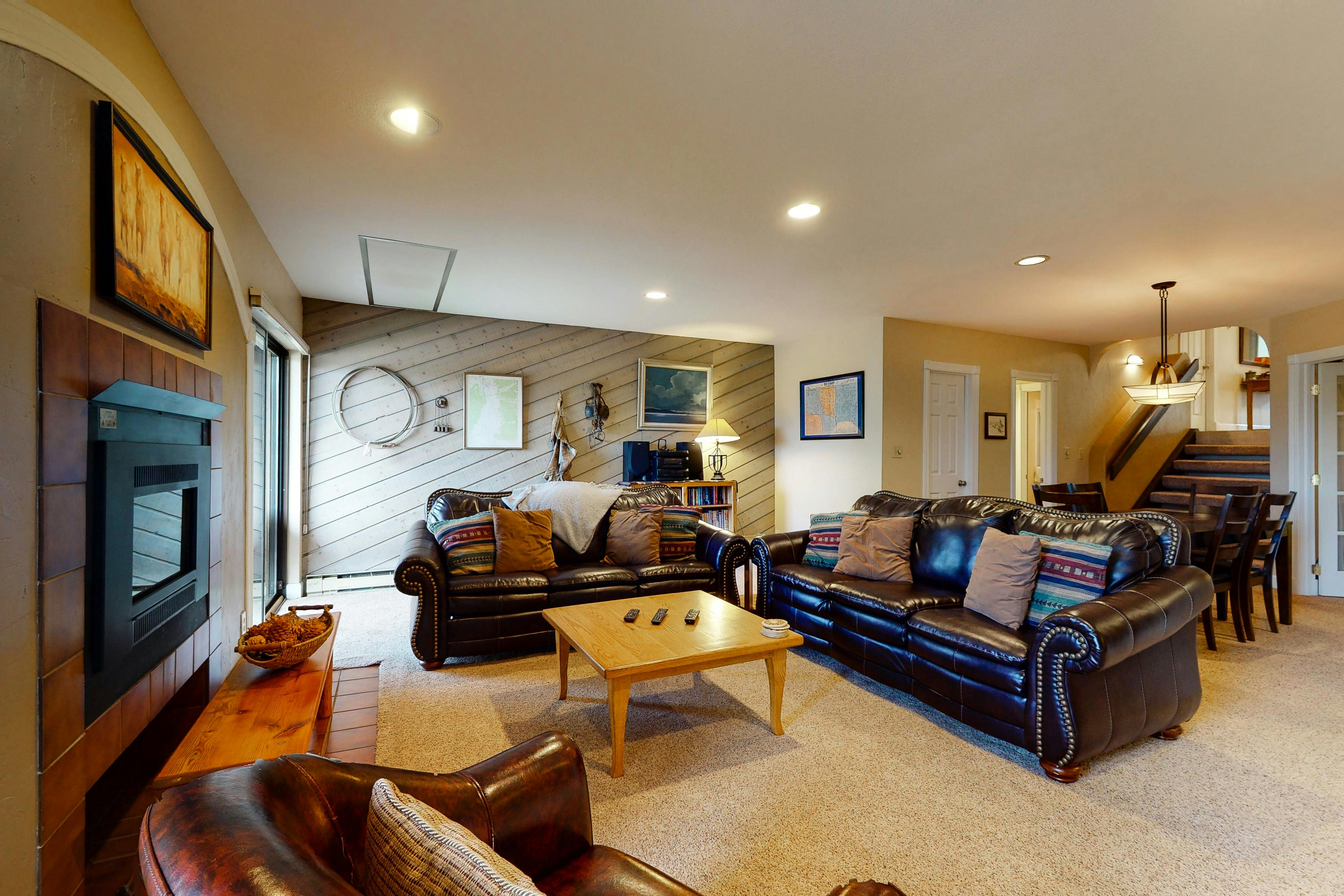 La Casa Condo Rentals Steamboat Springs, CO Vacasa
