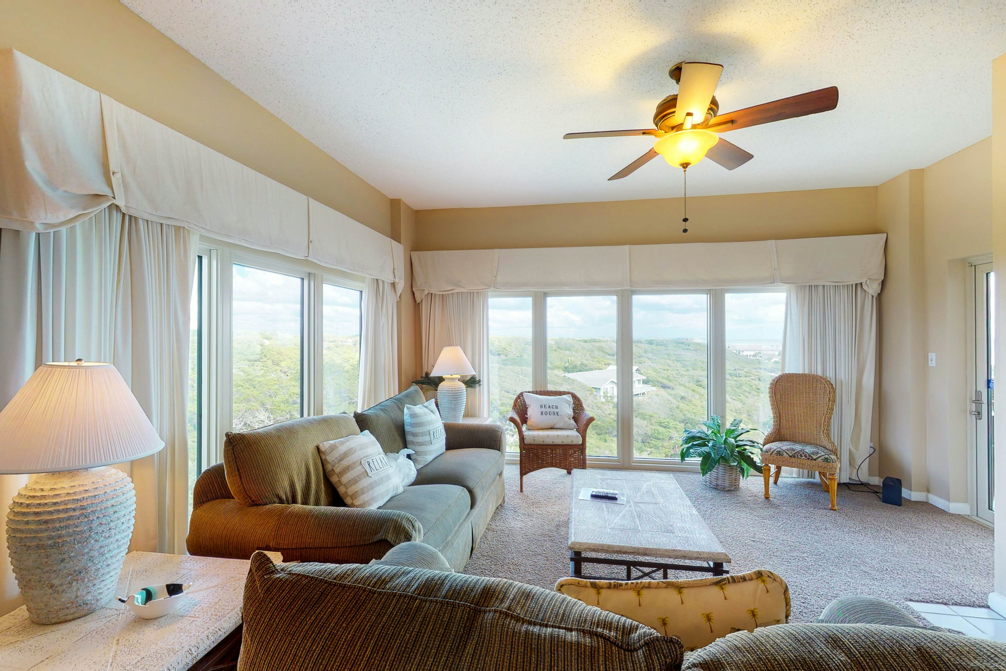 Emerald Coast Vacation Rentals Professionally Cleaned Vacasa