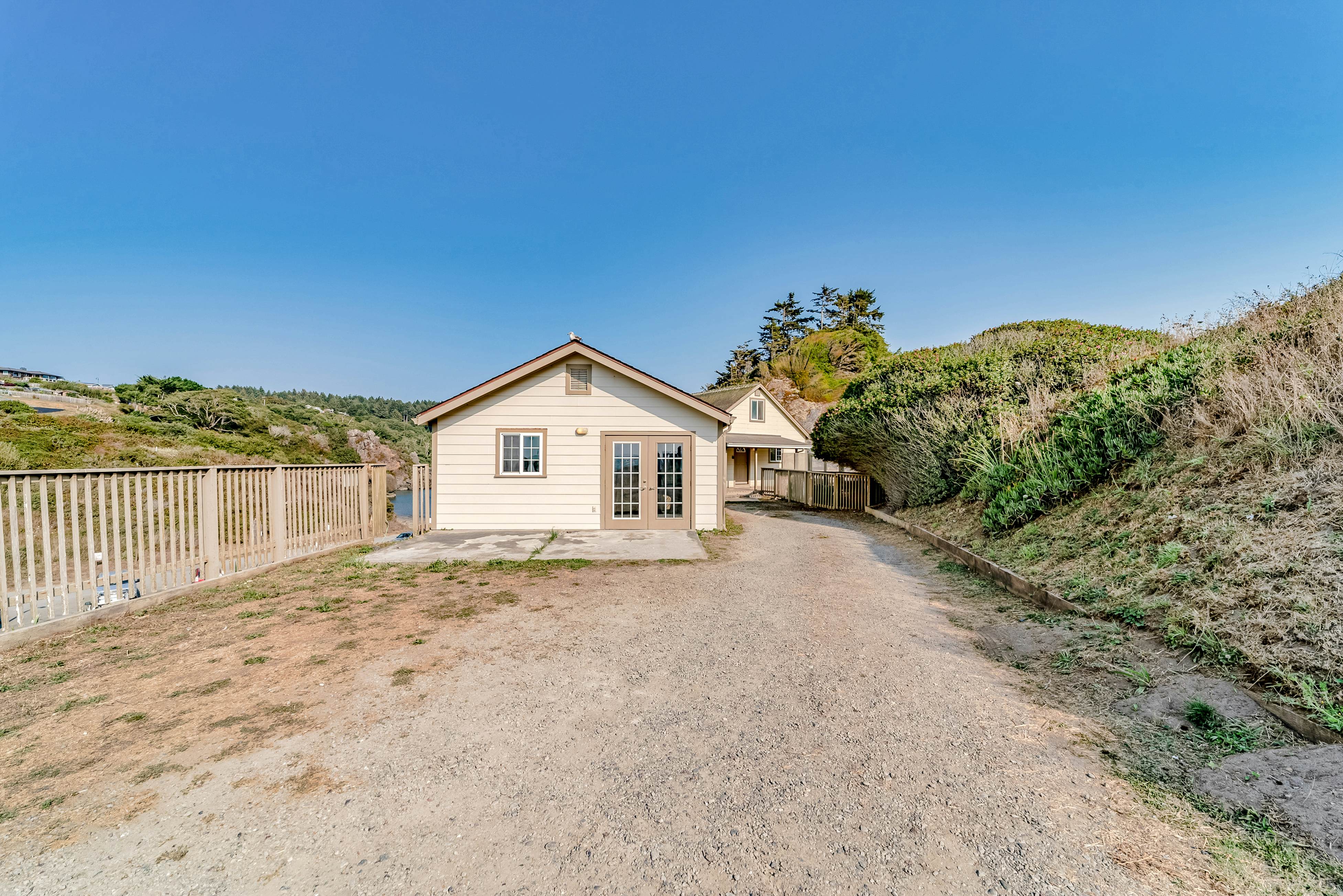 Seascape Home & Cottage 3 BD Trinidad, CA Vacation Rental Vacasa