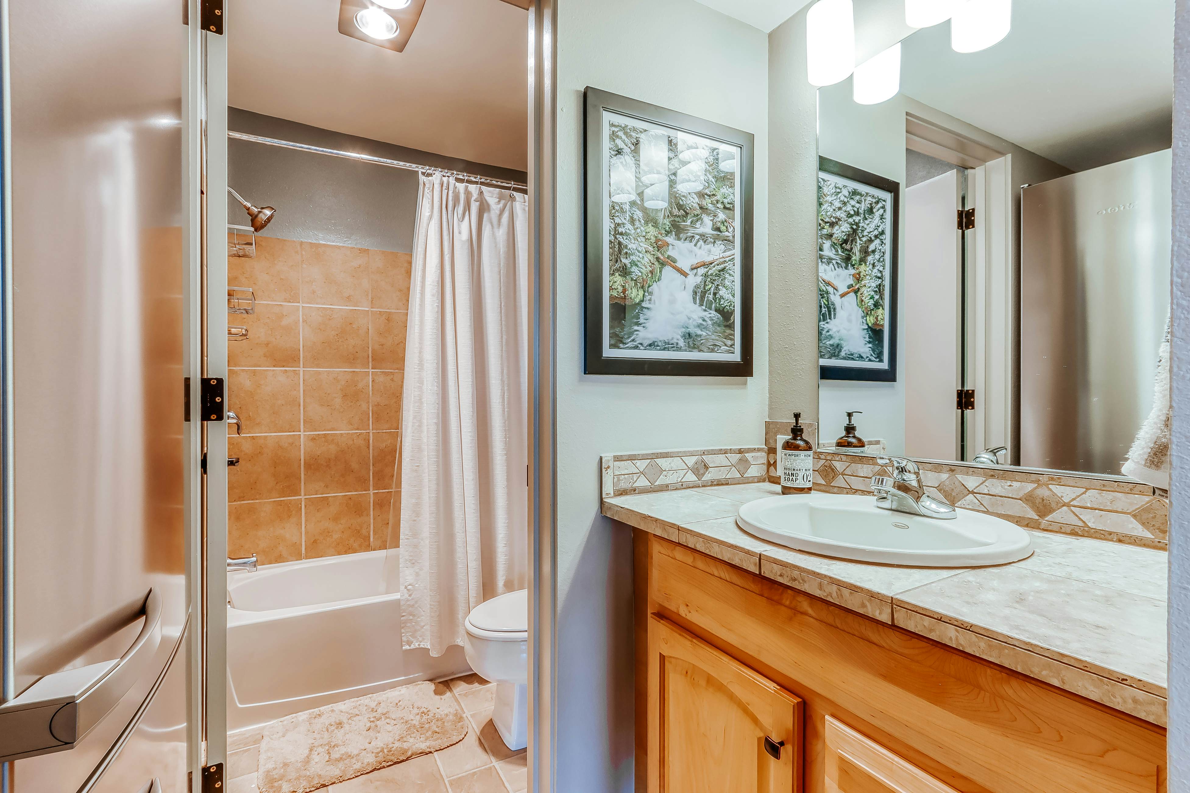 Seventh Mountain Resort Condo 1 BD Bend, OR Vacation Rental Vacasa