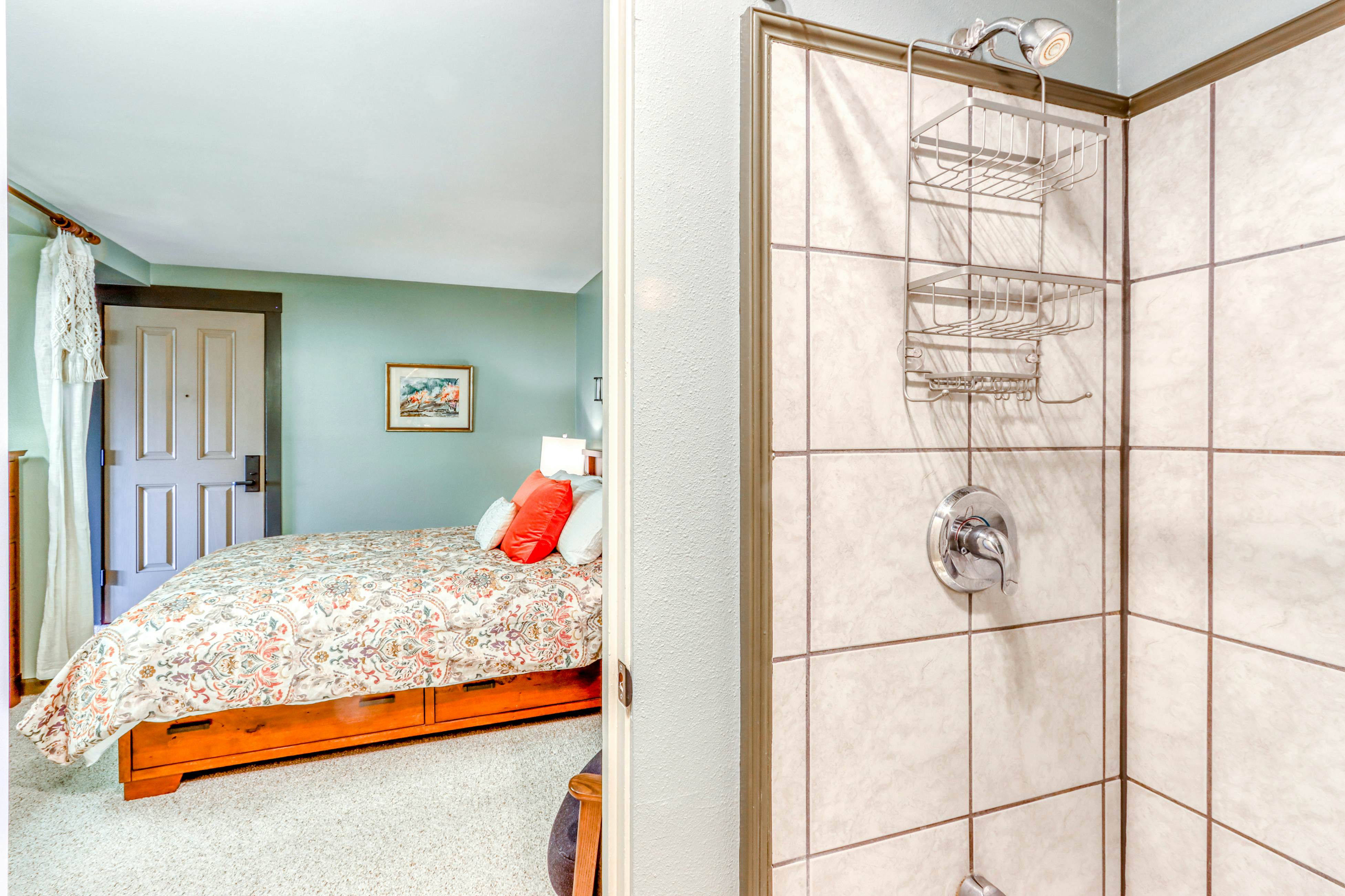 Seventh Mountain Resort Condo 1 BD Bend, OR Vacation Rental Vacasa