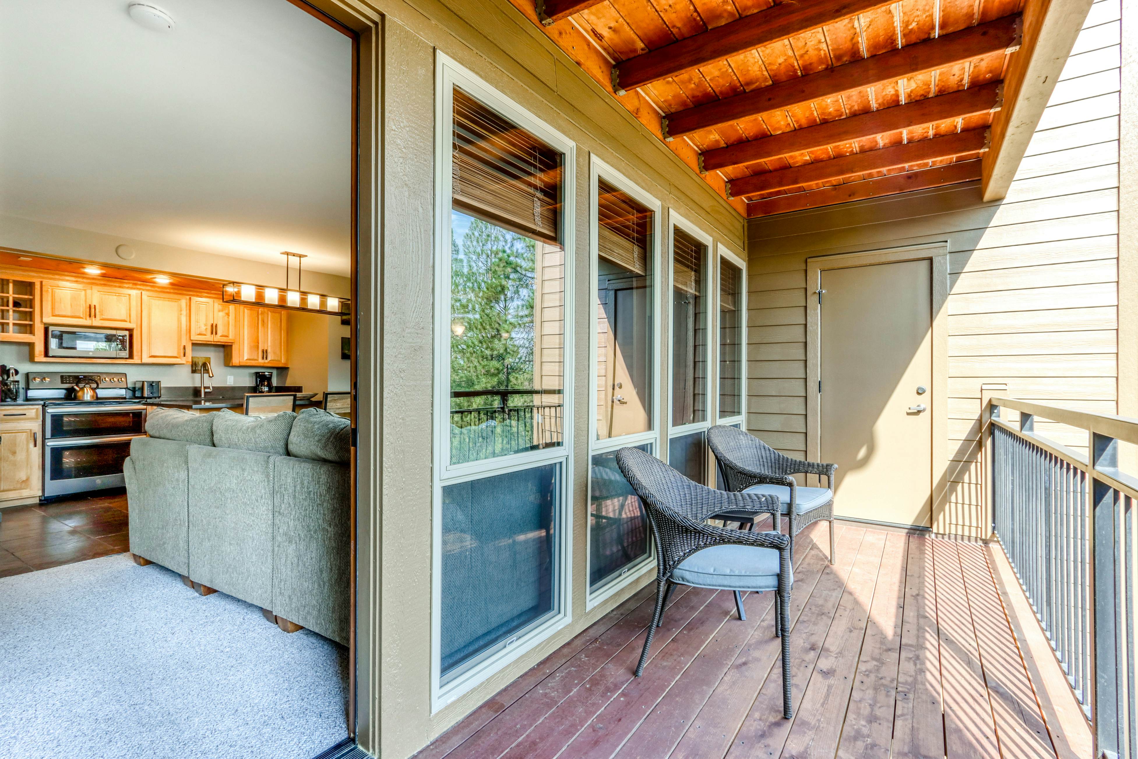 Seventh Mountain Resort Condo 1 BD Bend, OR Vacation Rental Vacasa