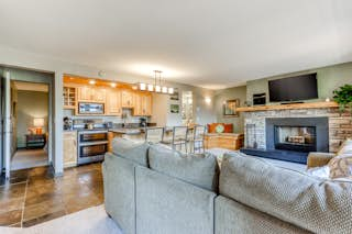 Seventh Mountain Resort Condo | 1 BD Bend, OR Vacation Rental | Vacasa