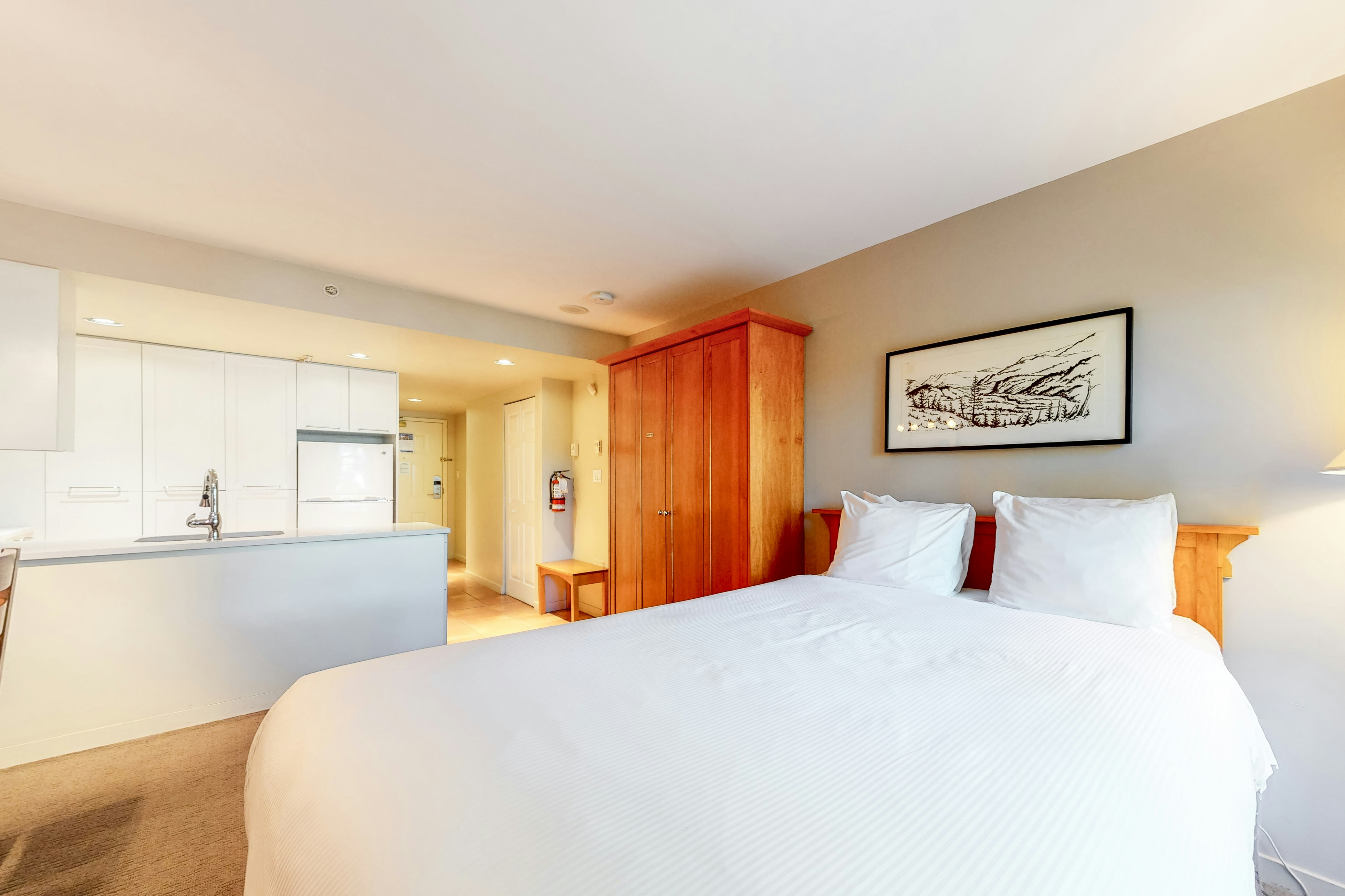 Whistler Peak Lodge 422