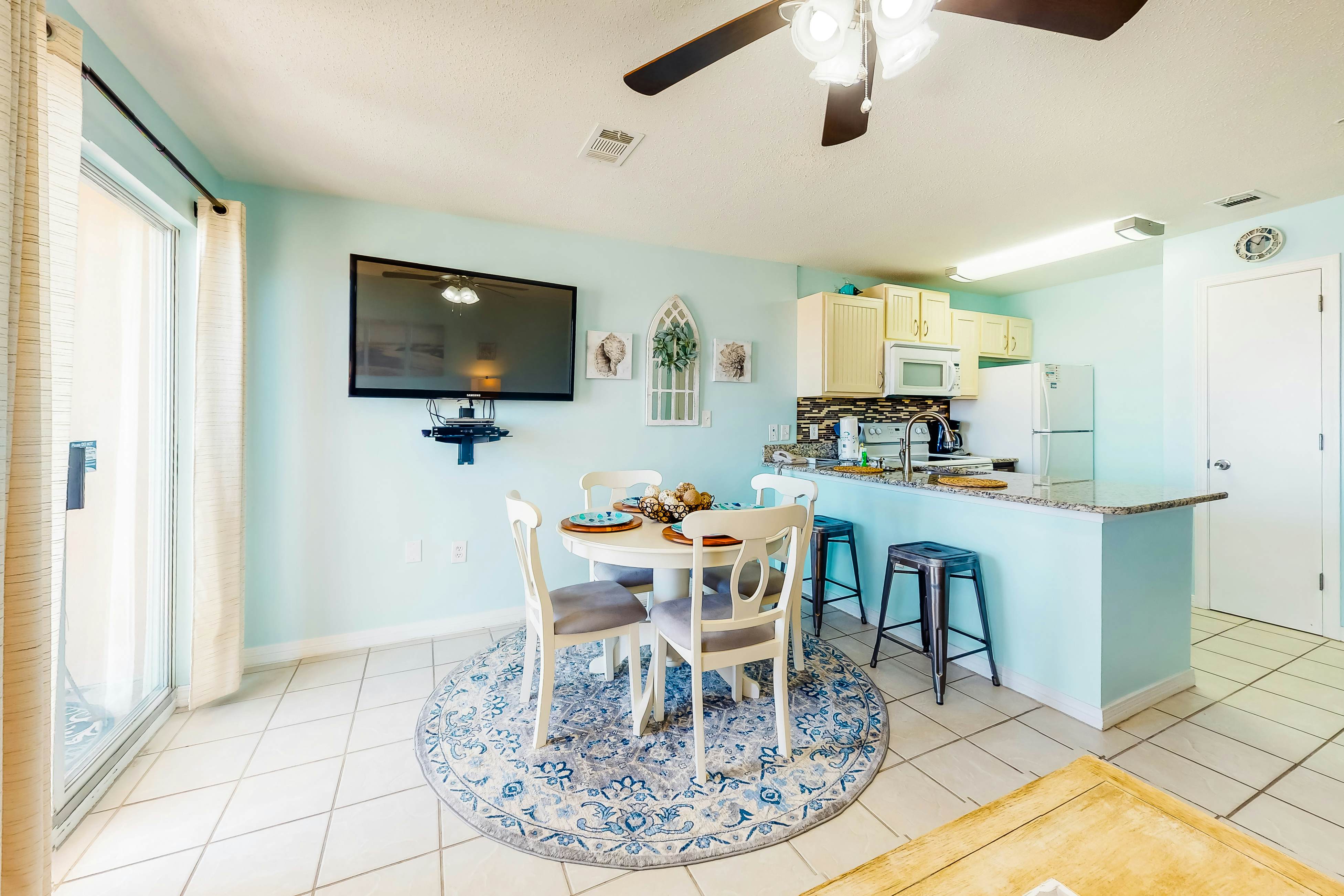 Grand Beach Resort 215