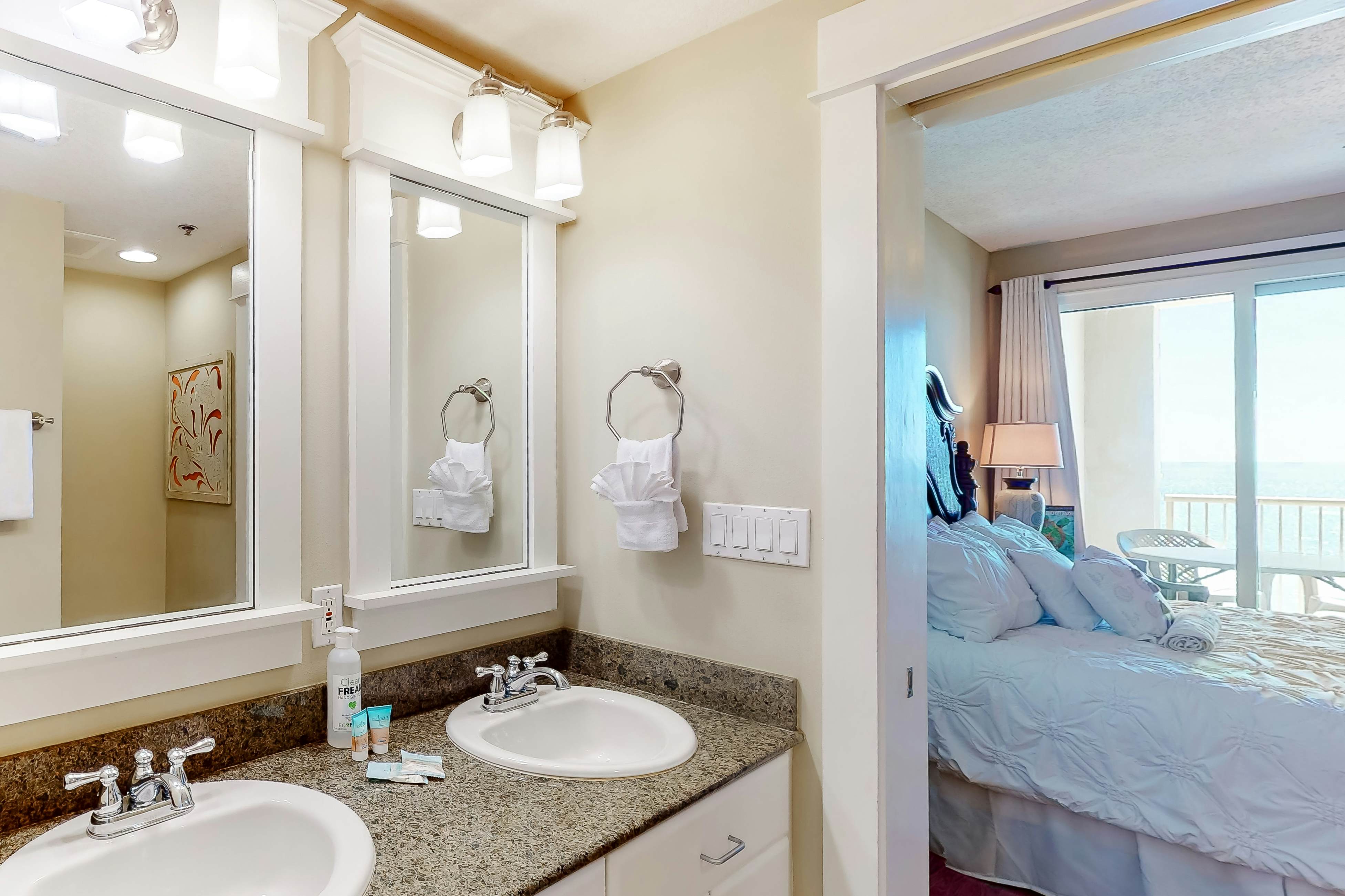 Grand Panama Tower 1 502