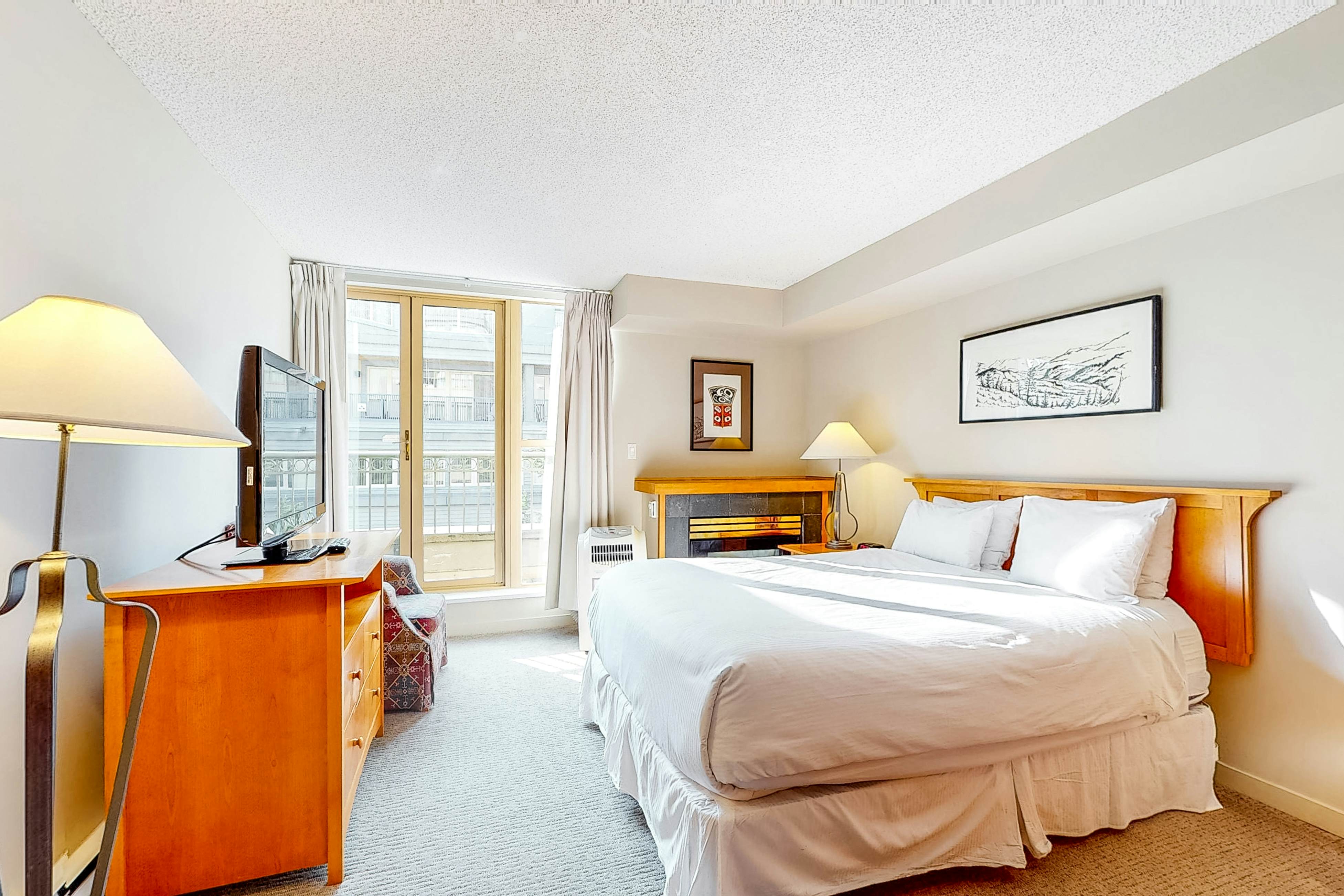 Whistler Peak Lodge 203