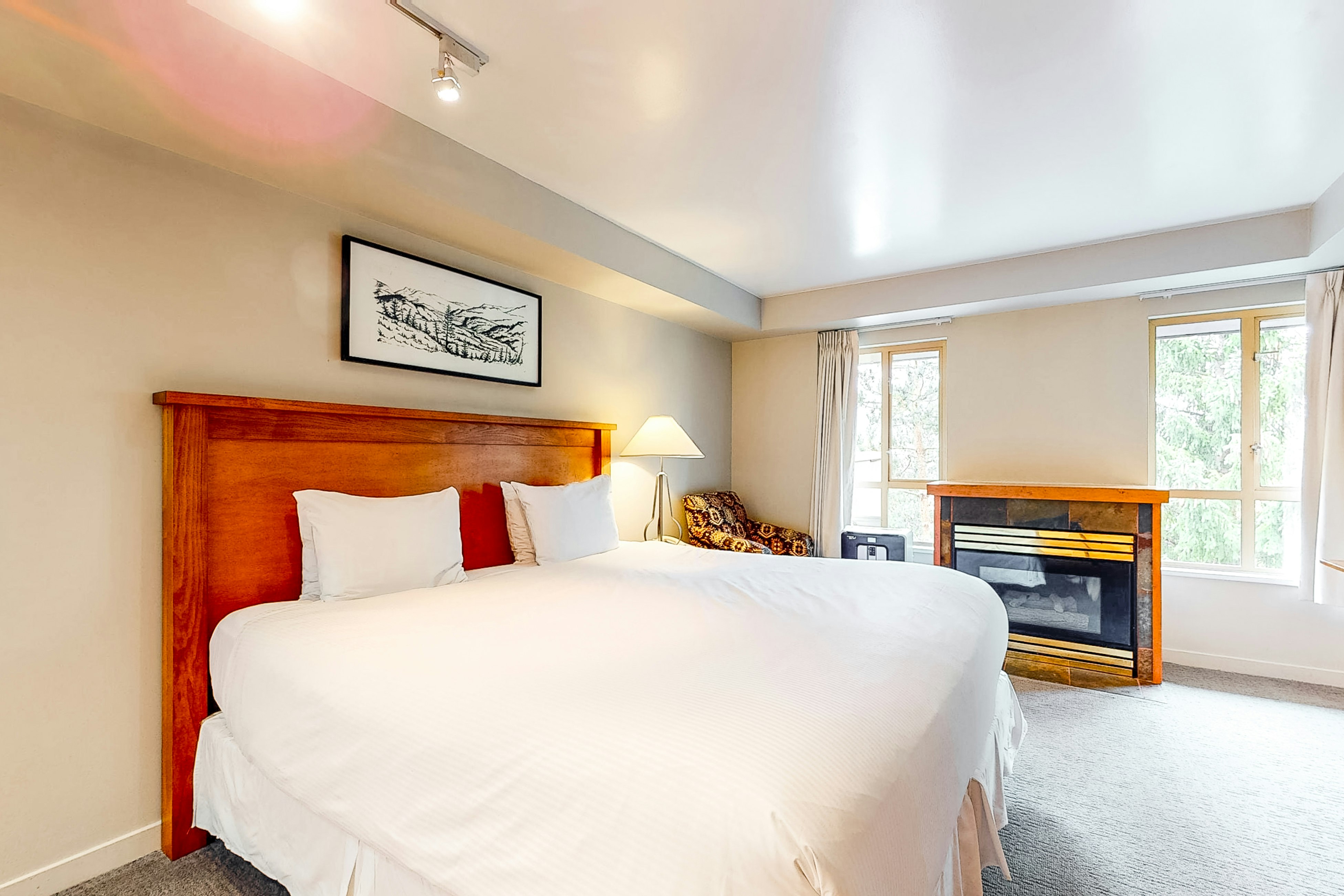 Whistler Peak Lodge 520