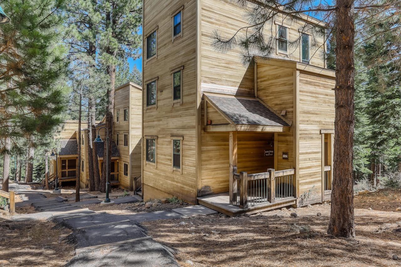 Cheery Gold Bend Family Condo 4 BD NorthStarTruckee, CA Vacation