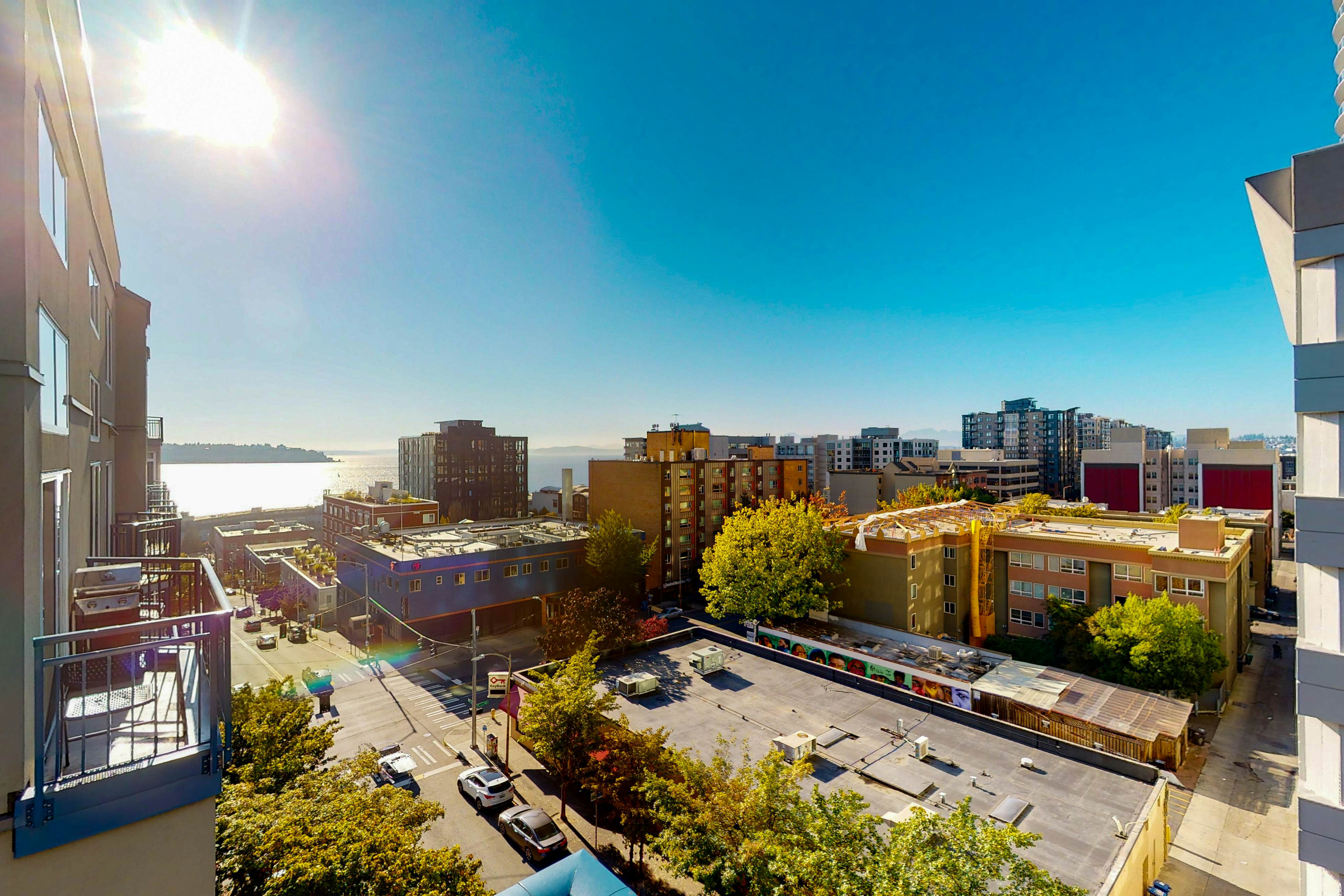 Belltown Court Sunset Penthouse
