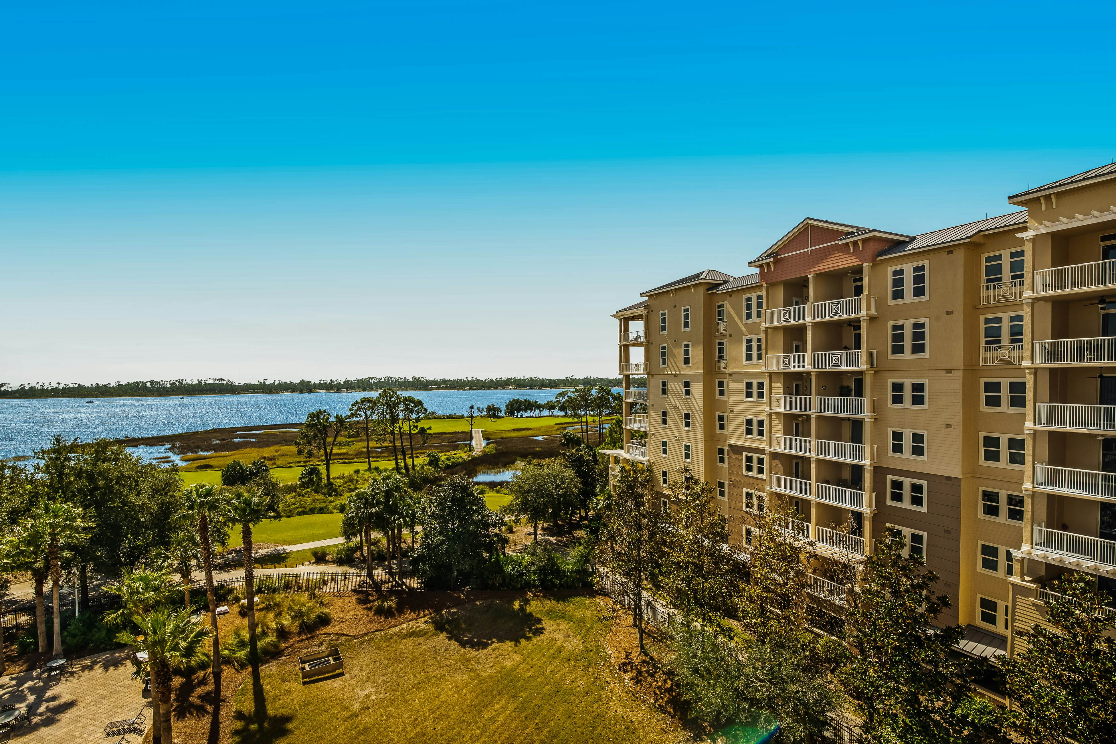 Reflections At Bay Point 610