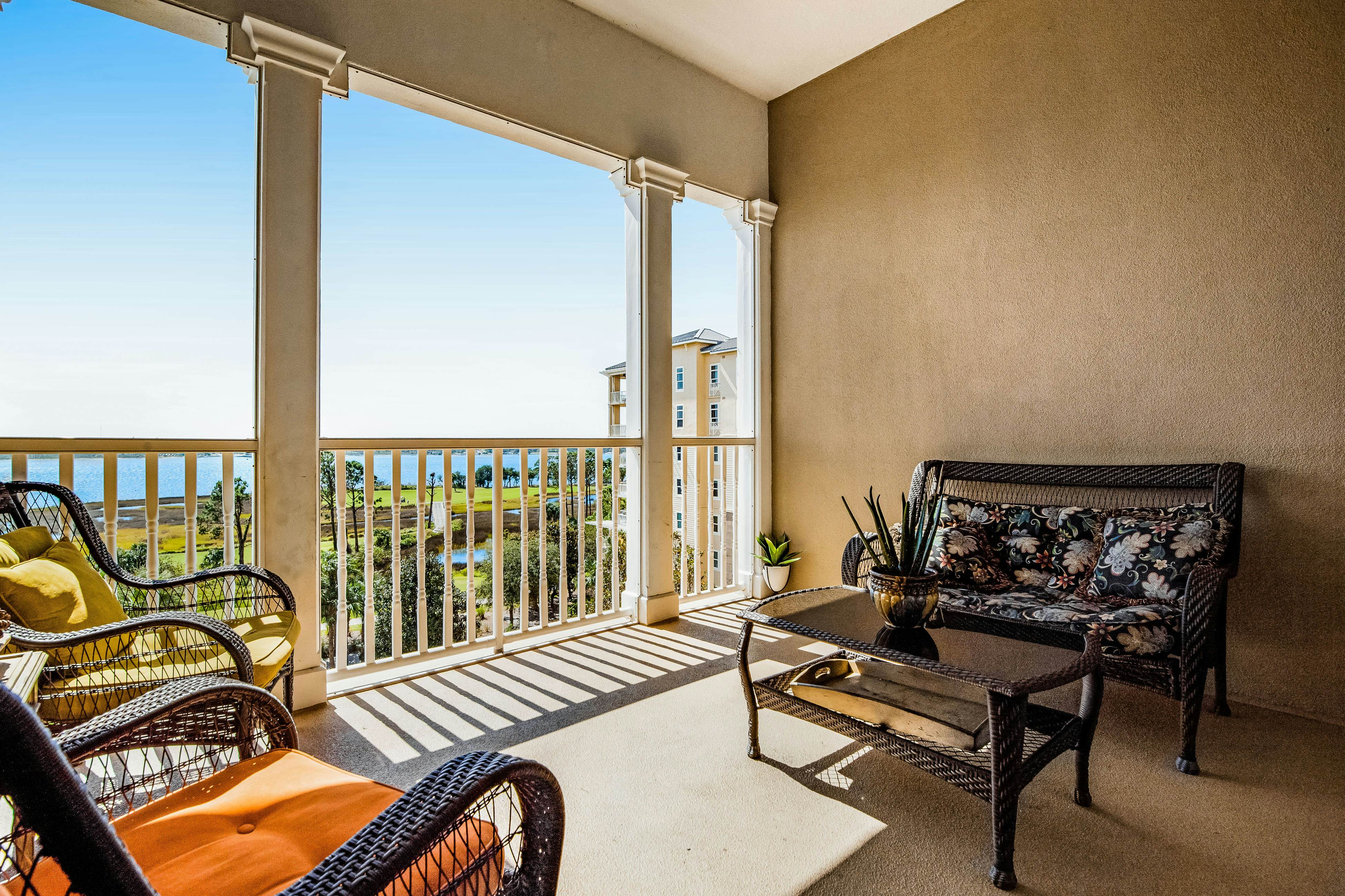 Reflections At Bay Point 610