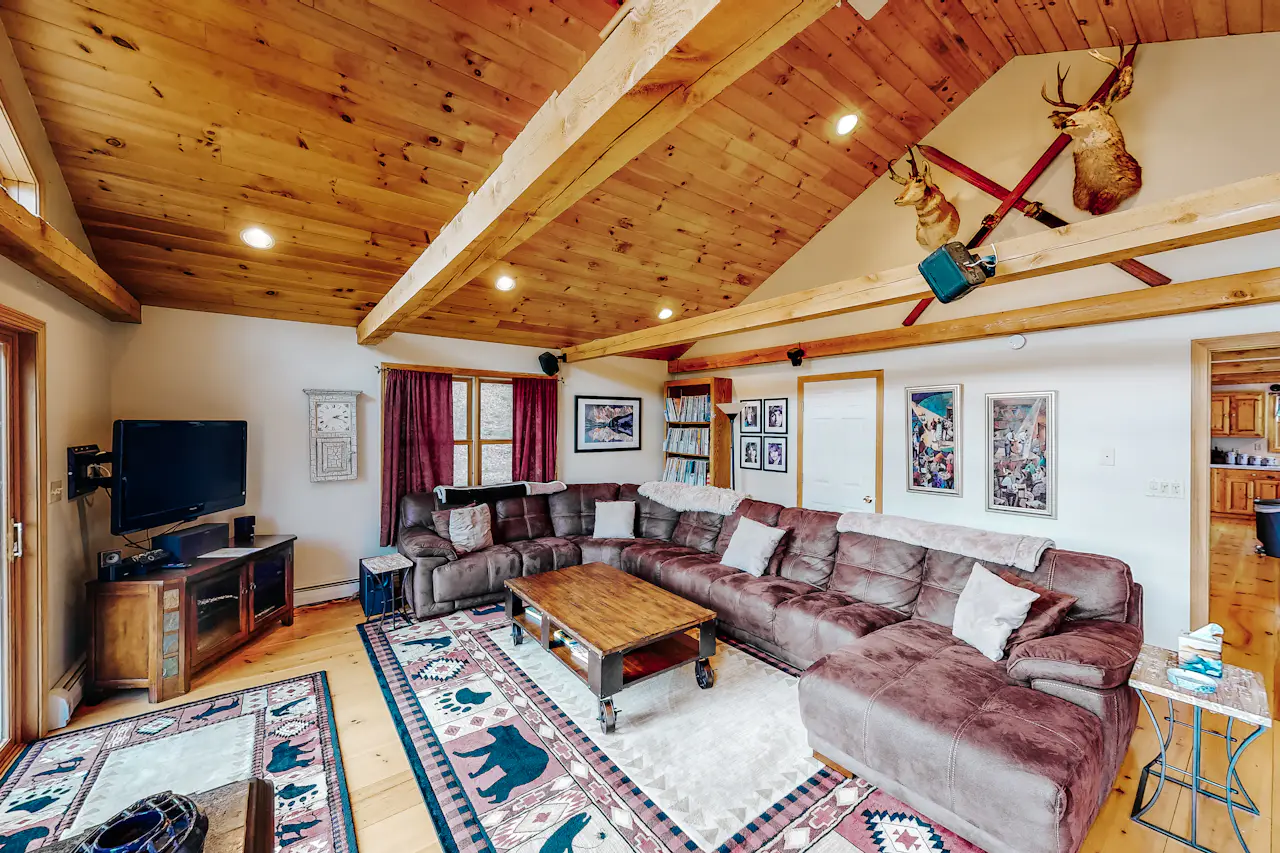 Wardsboro Family Escape 5 BD Wardsboro, VT Vacation Rental Vacasa