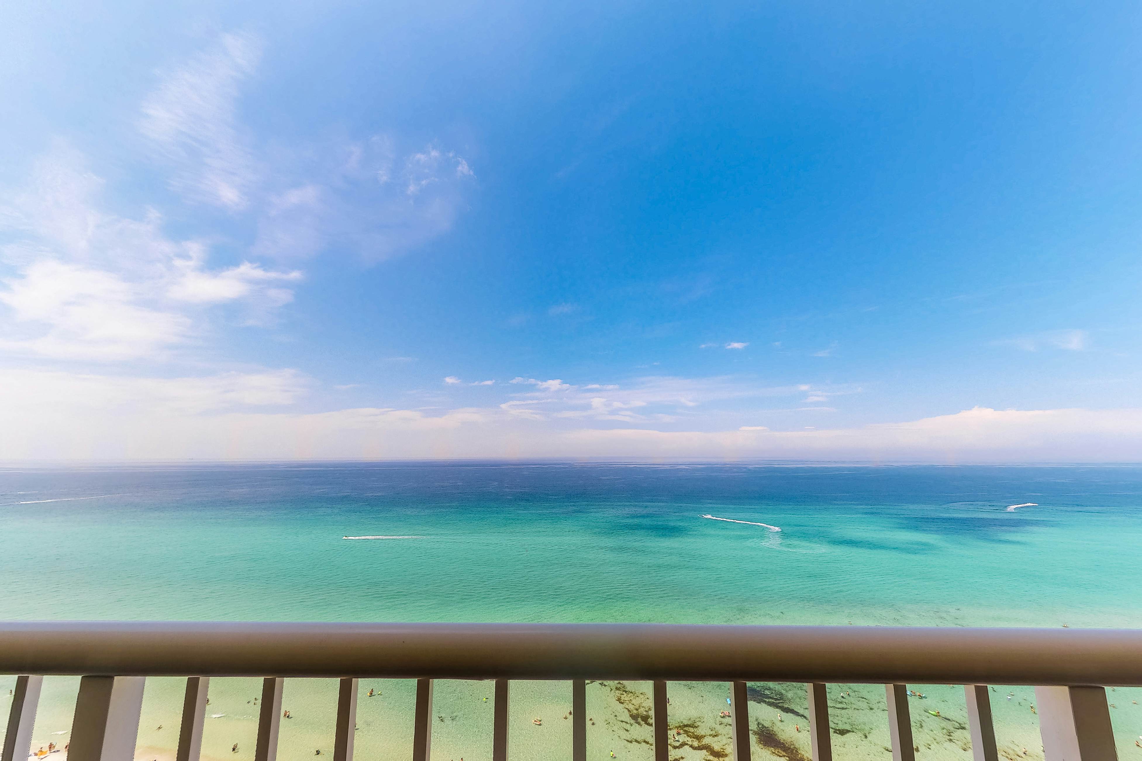 Majestic Beach Resort Tower 2- 1805