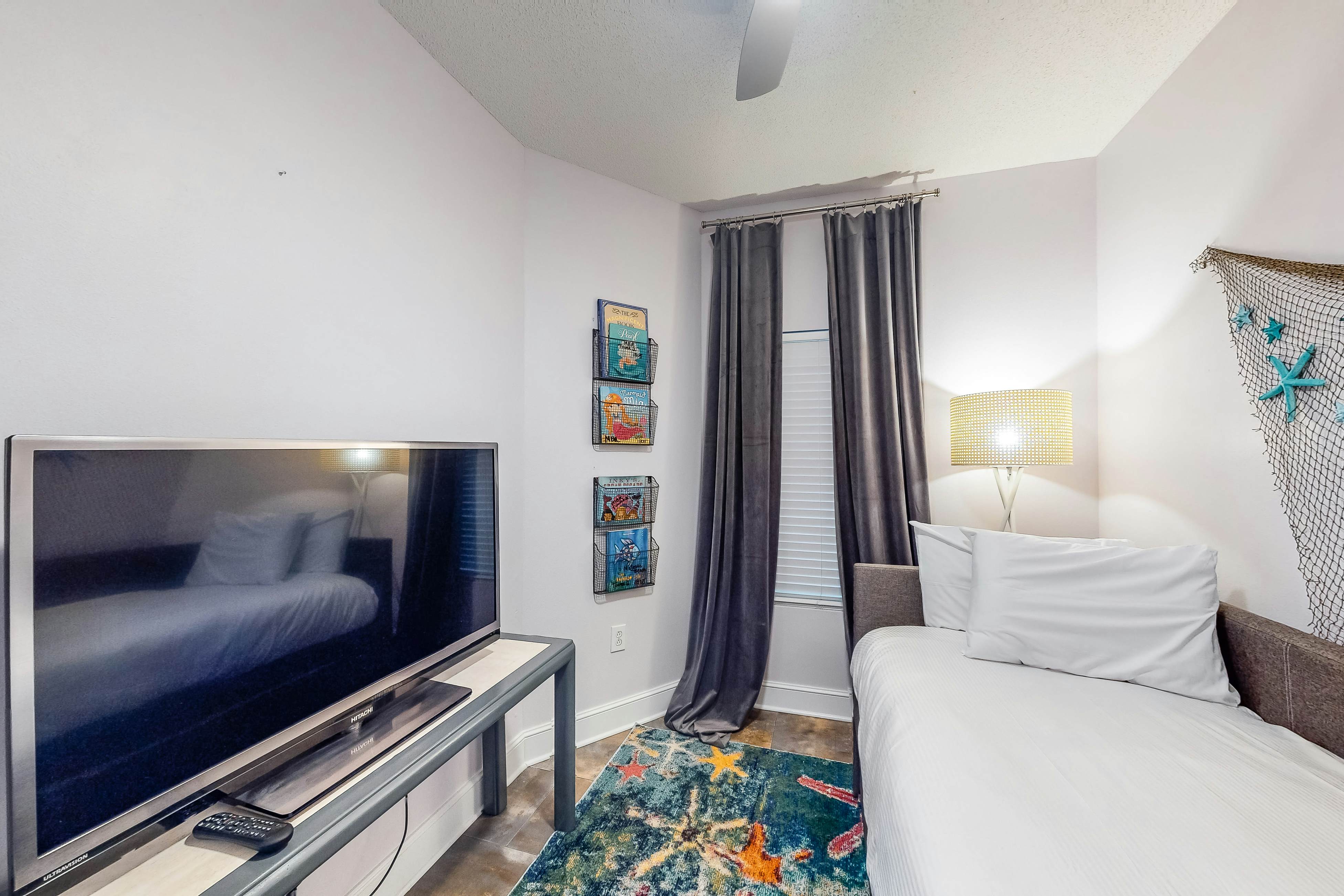 Majestic Beach Resort Tower 2- 1805