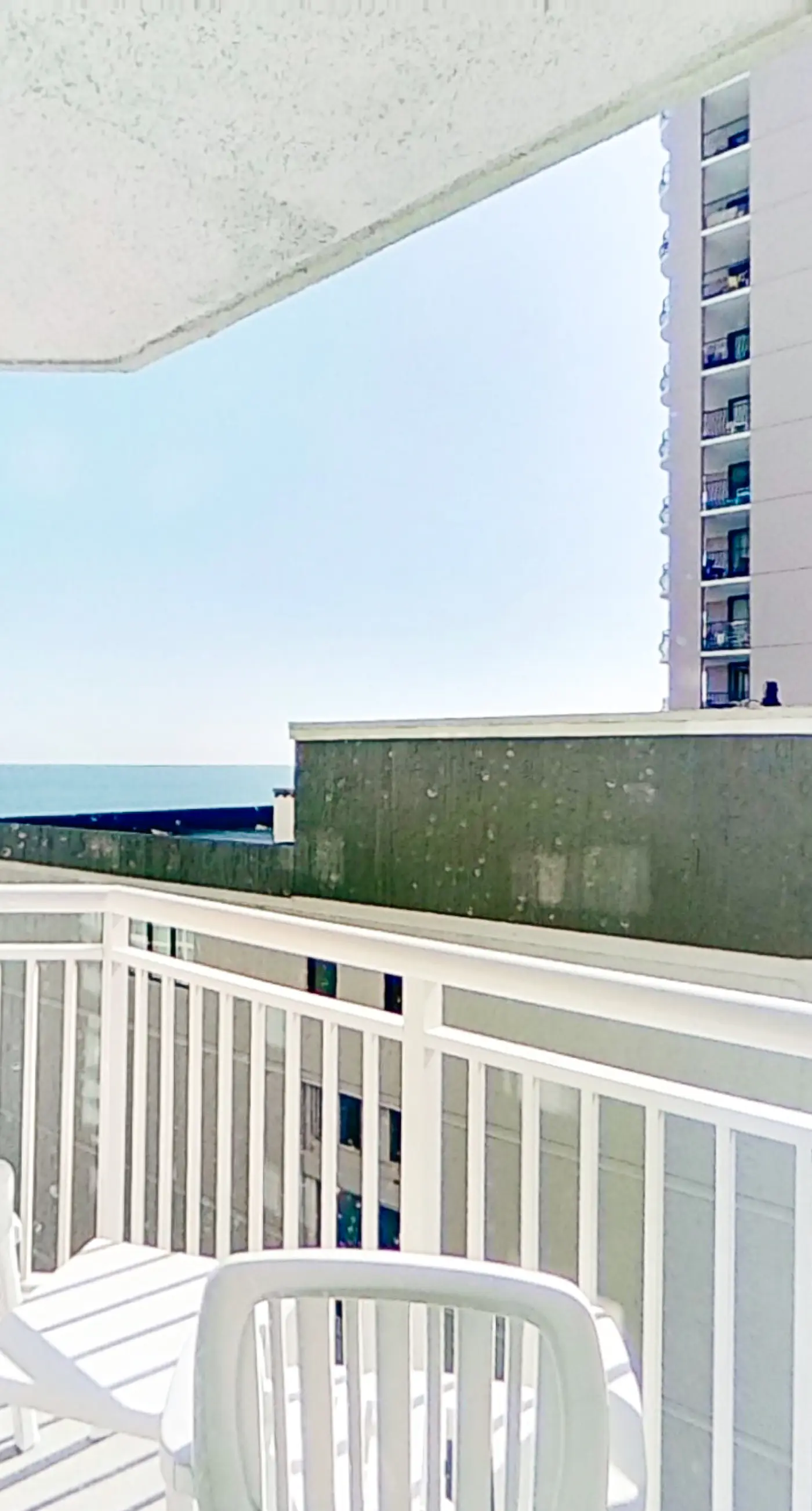 Carolinian Beach Resort 0636