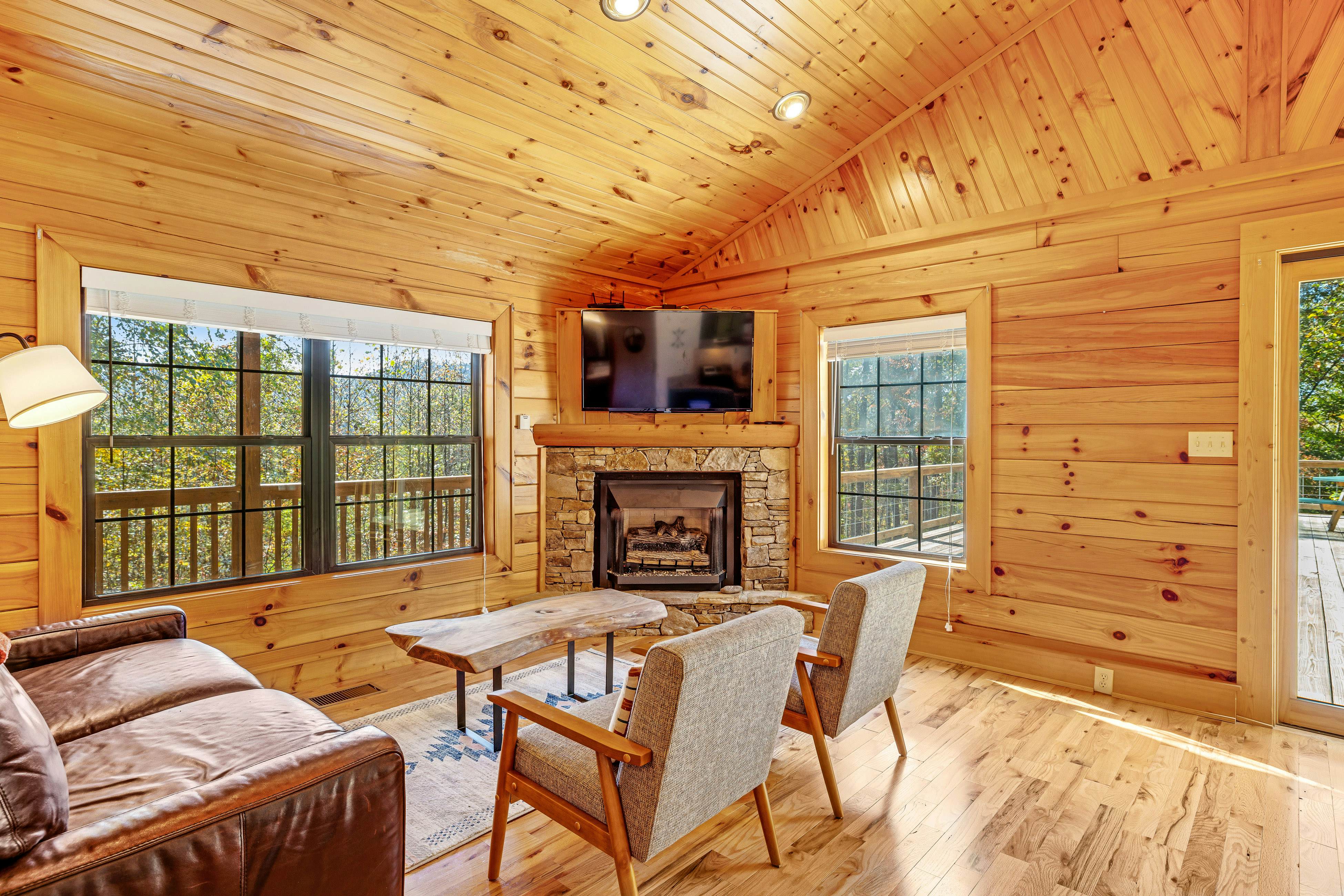 Bryson City Vacation Rentals, Cabin Rentals Vacasa