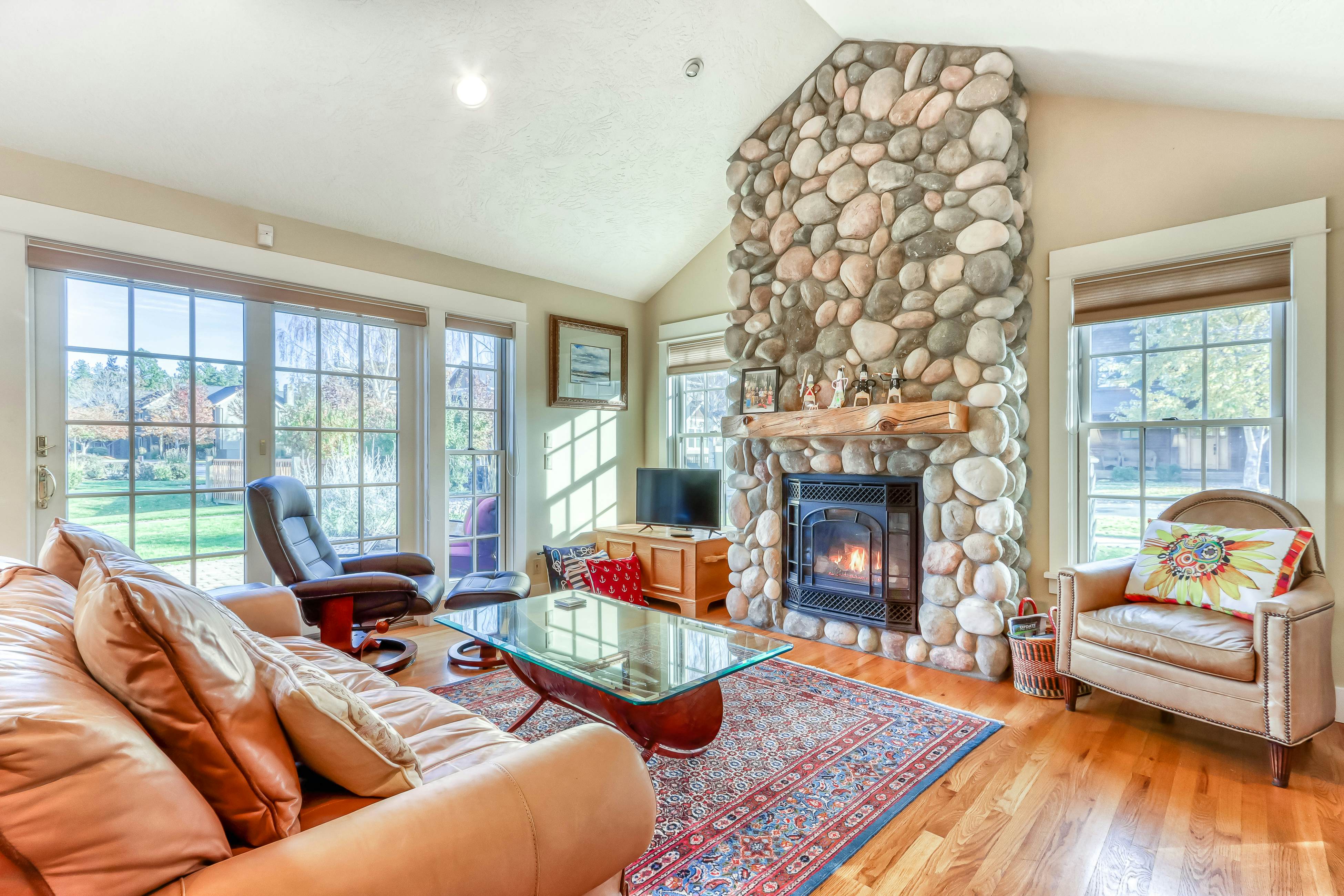 Sisters Vacation Rentals, Cabin Rentals, House Rentals Vacasa