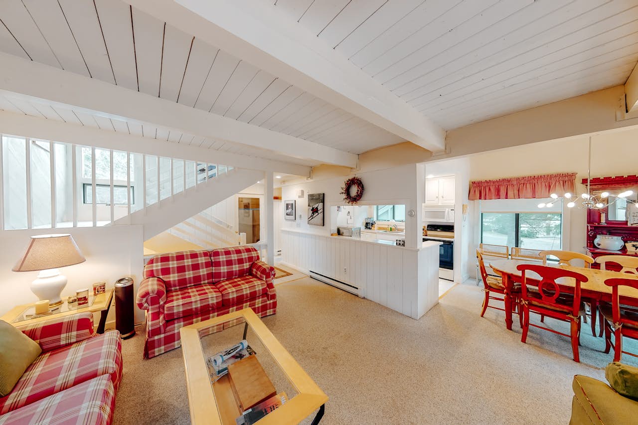 Bromley Village Clovers 767A 3 BD Peru, VT Vacation Rental Vacasa