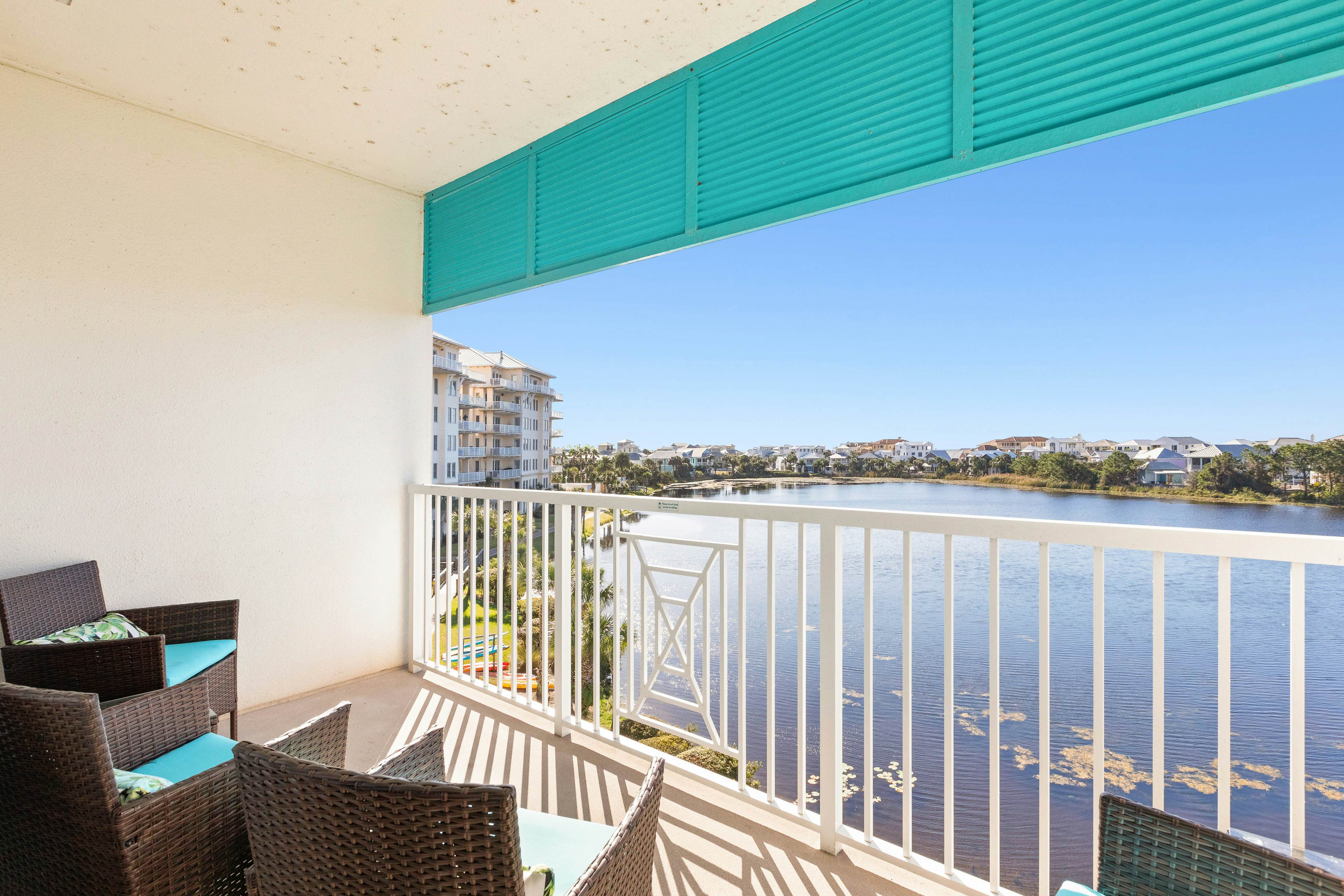 Carillon Beach Inn 402