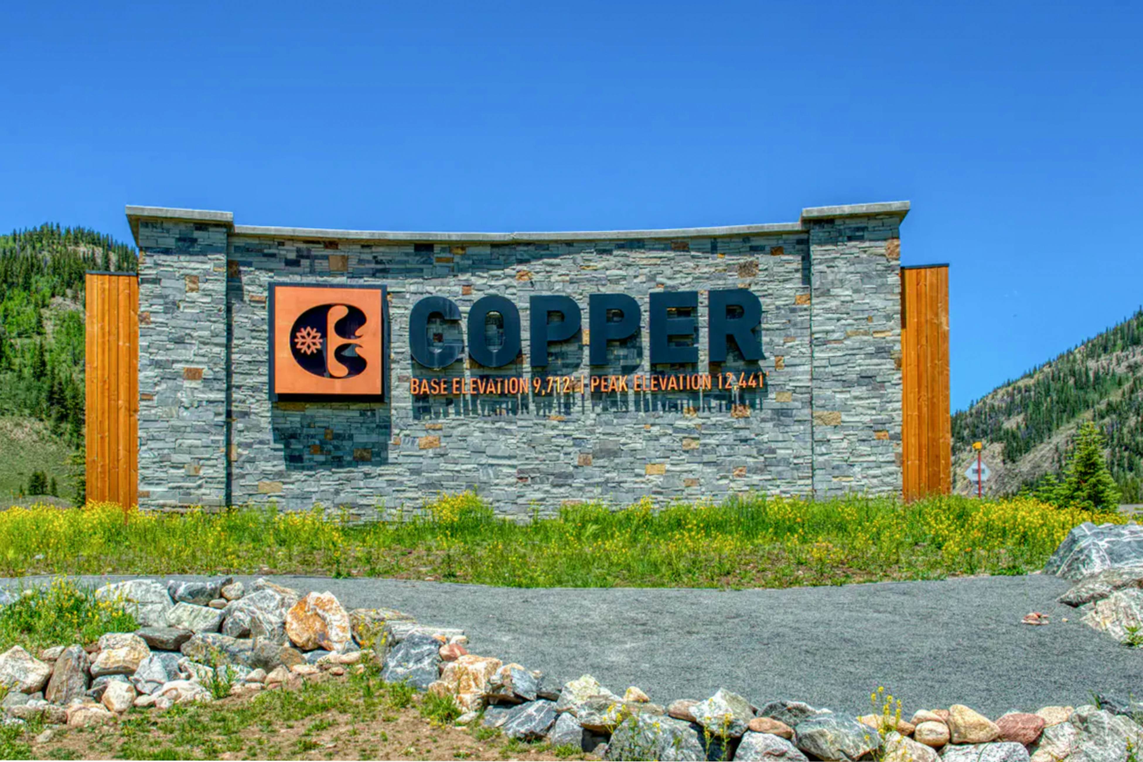 Summit House East 112