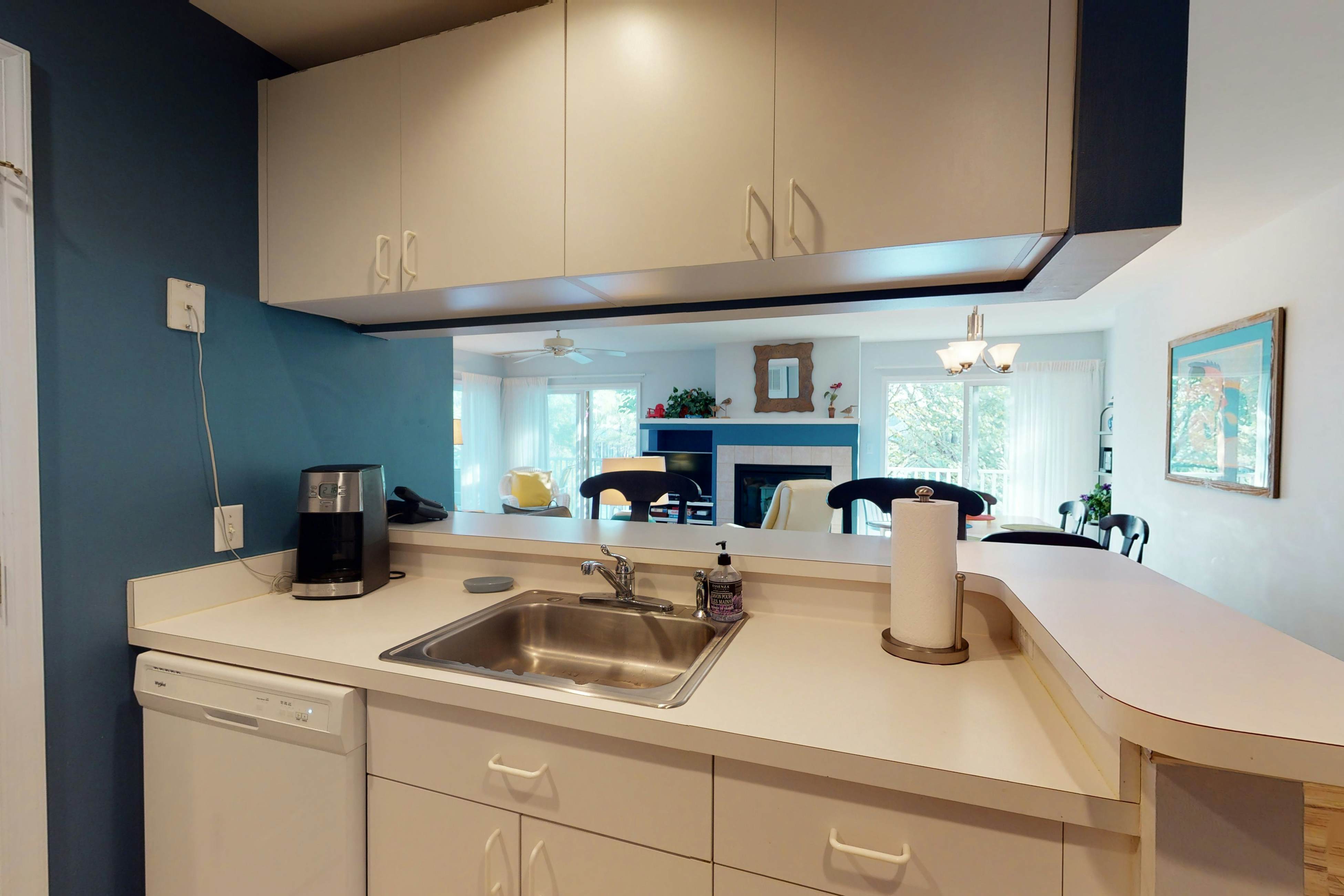 Sea Colony - 56044 Pinewood Dr