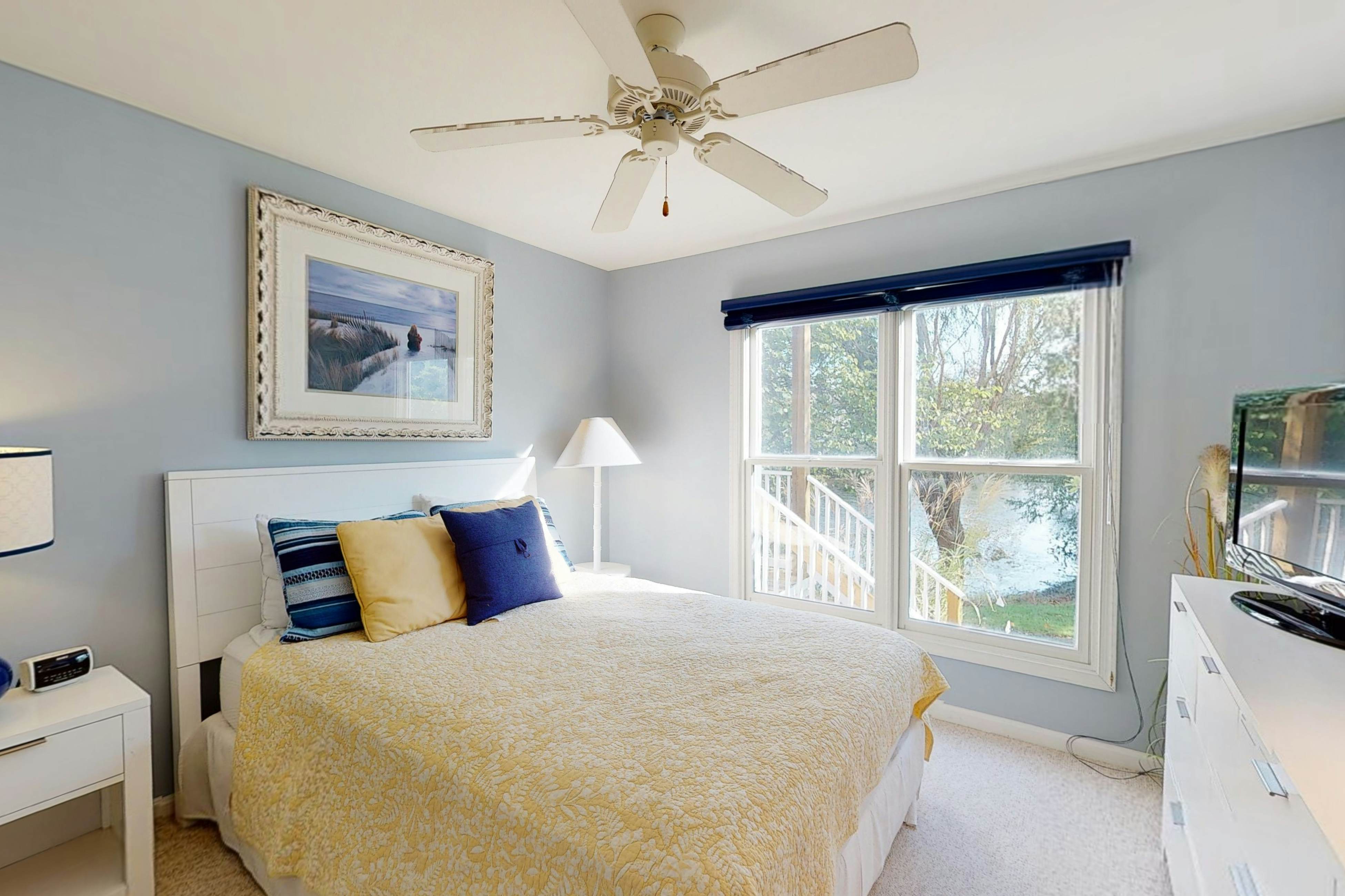 Sea Colony - 56044 Pinewood Dr