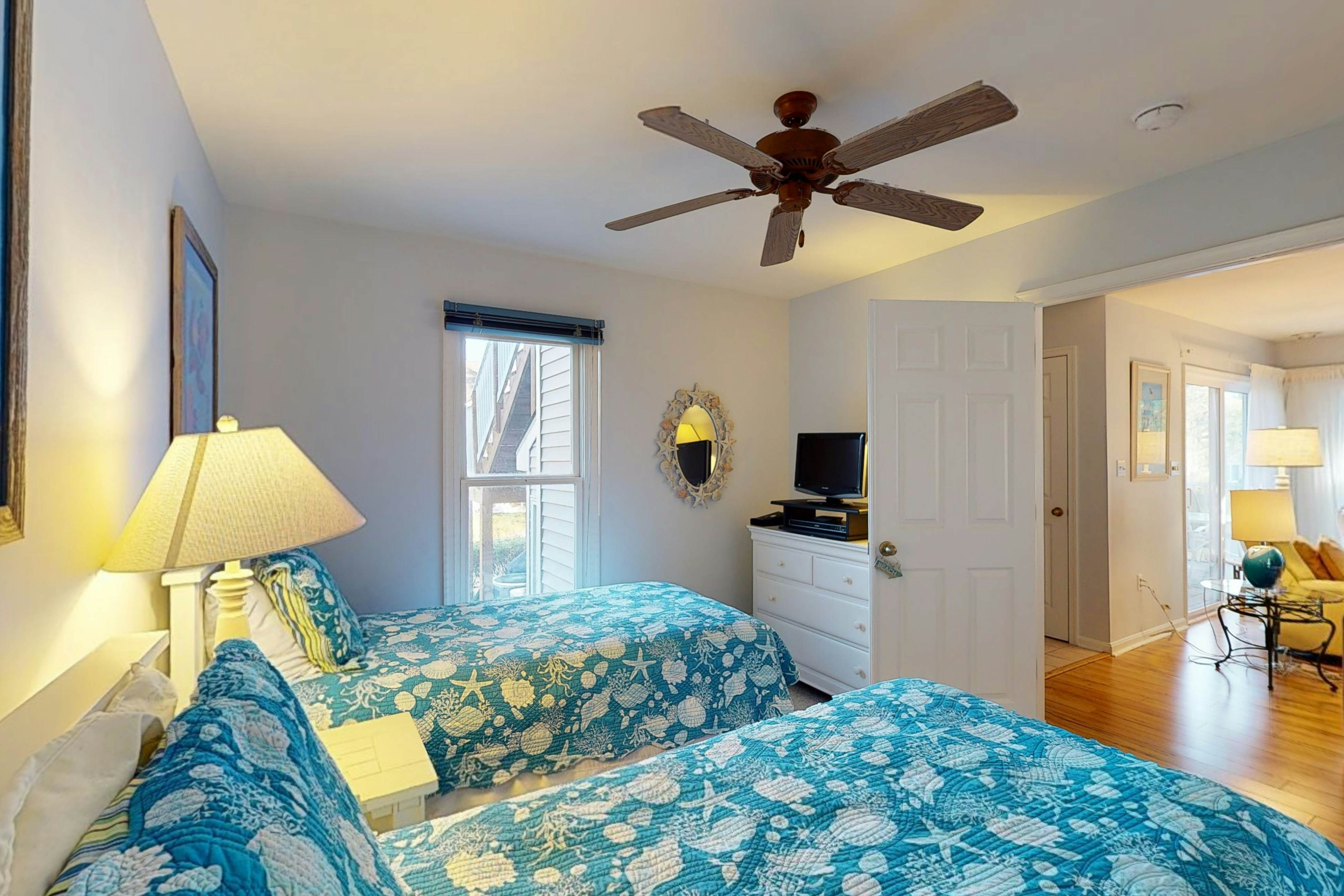 Sea Colony - 56044 Pinewood Dr