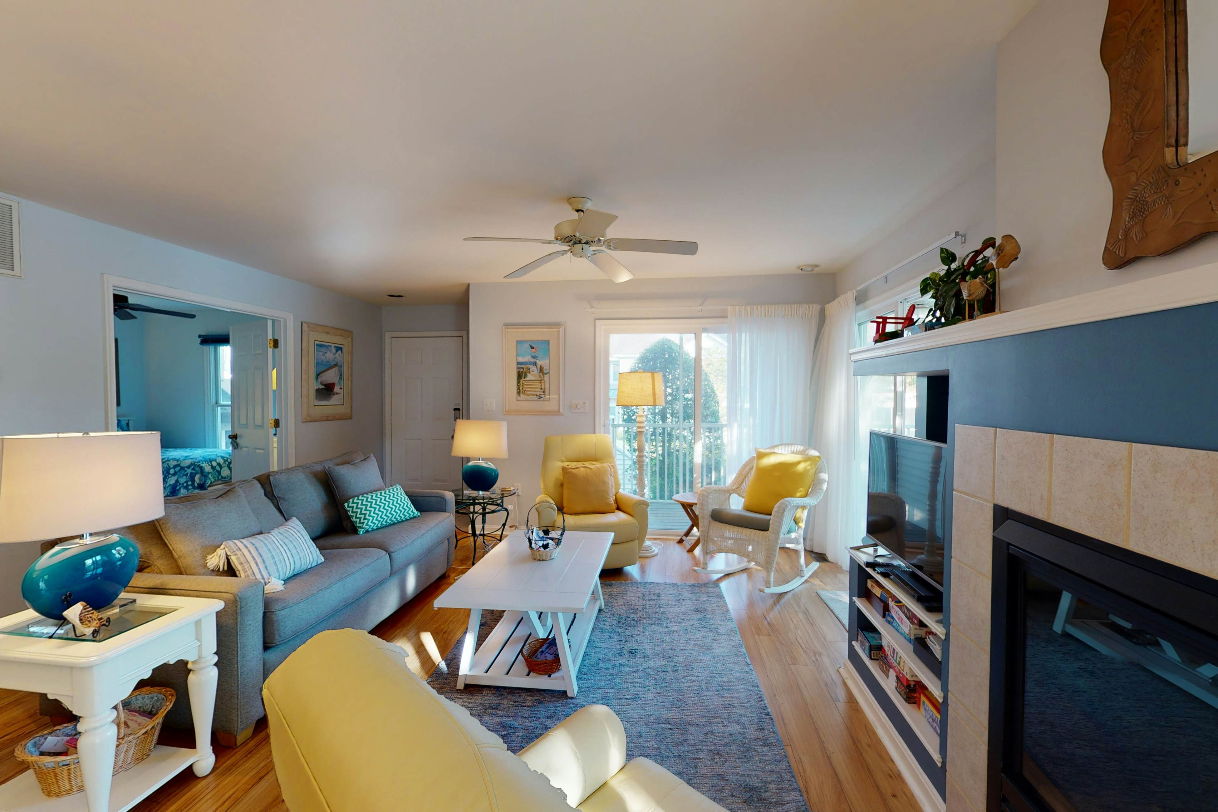 Sea Colony - 56044 Pinewood Dr