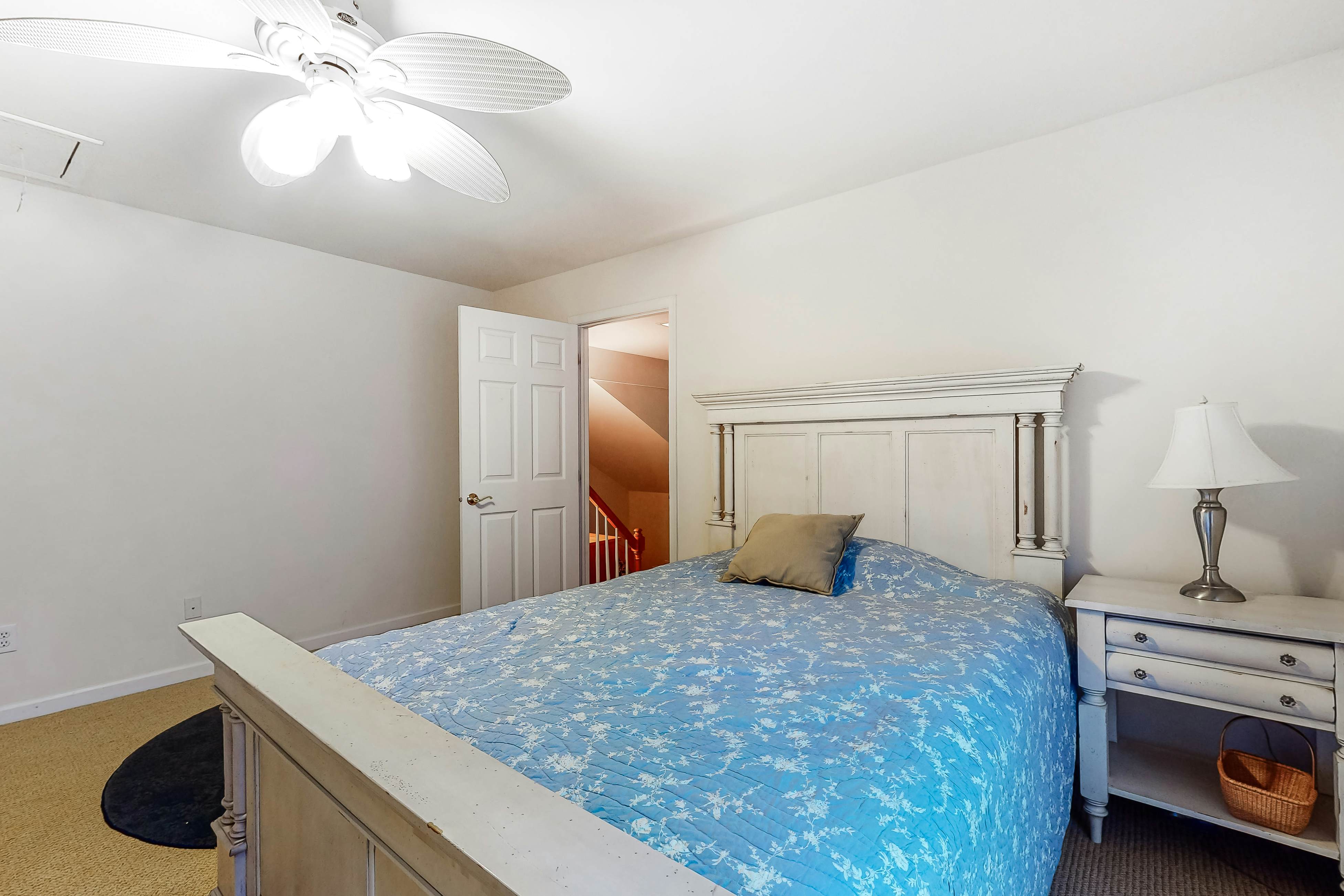 Bethany Lakes - 31292 May Dr