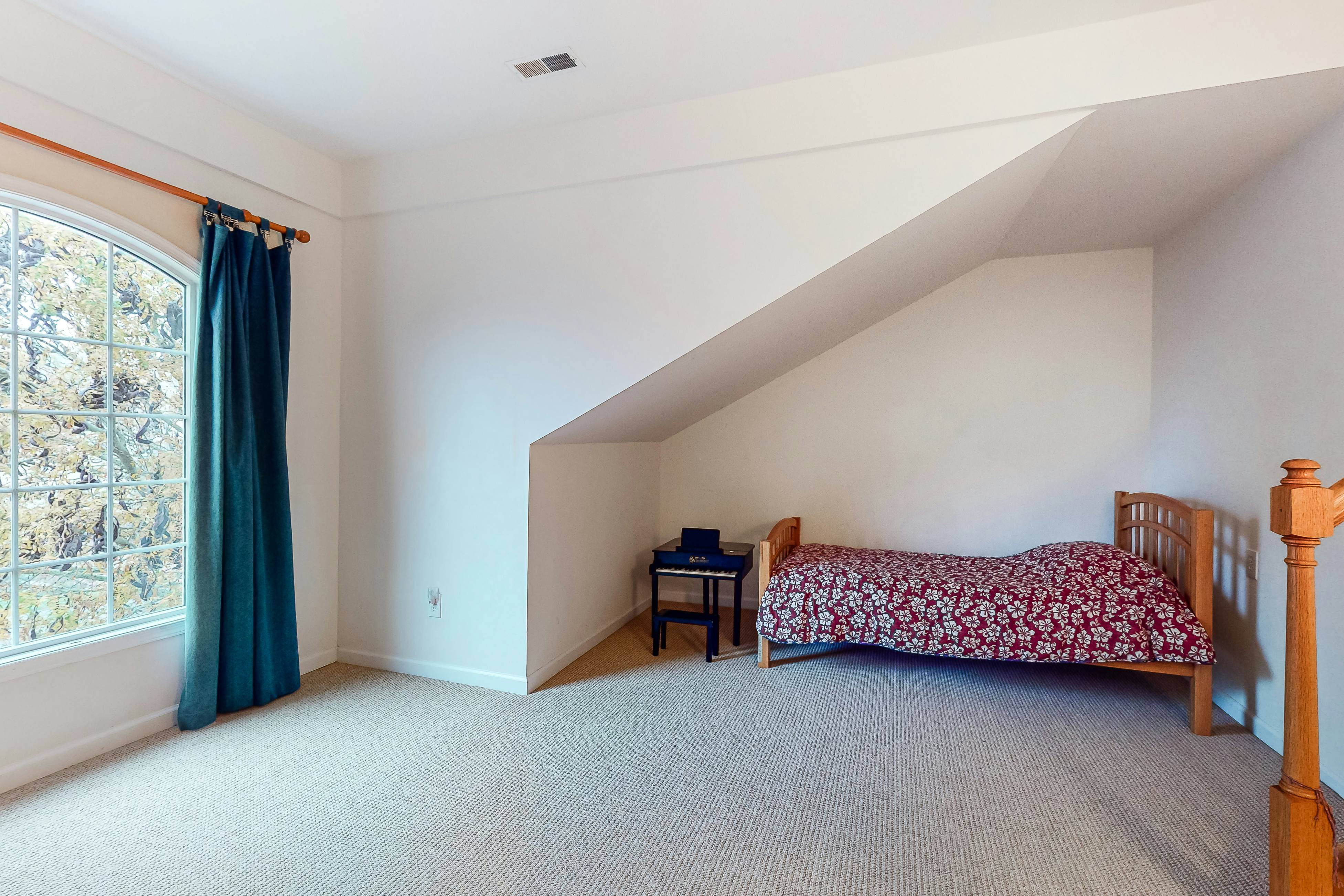 Bethany Lakes - 31292 May Dr