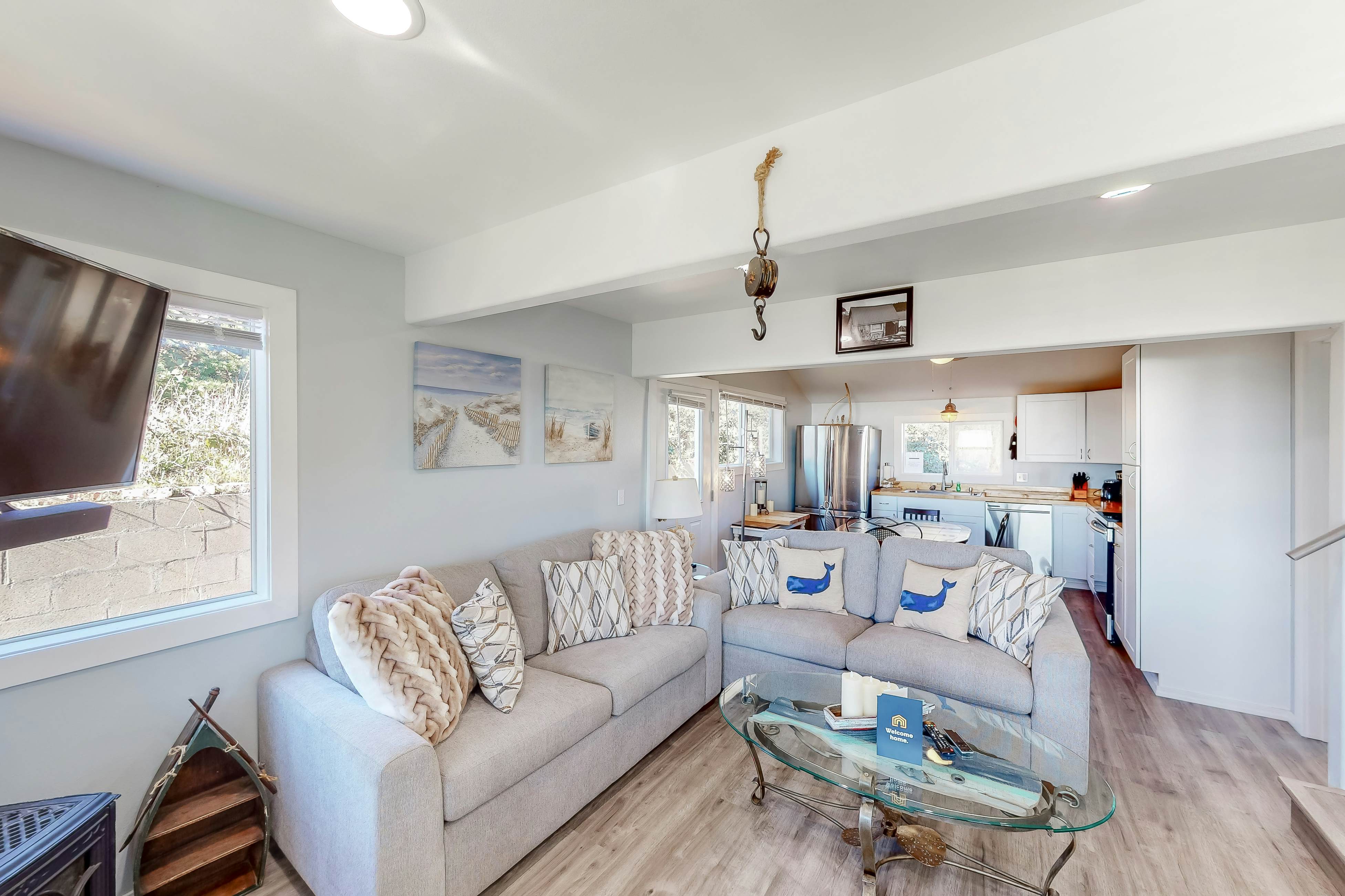 AquaVista 1 BD Port Orford, OR Vacation Rental Vacasa