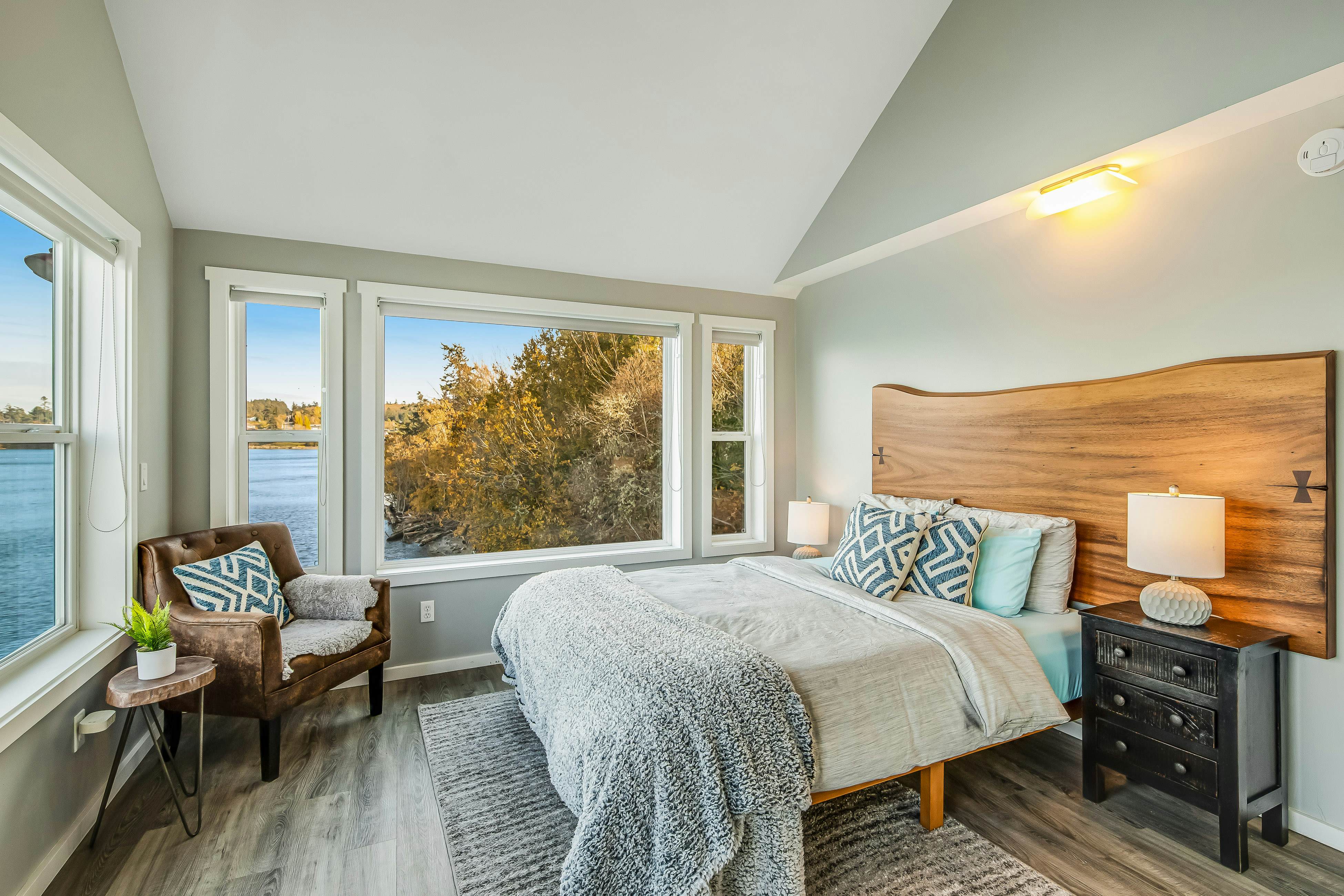 Heron House on the Cove